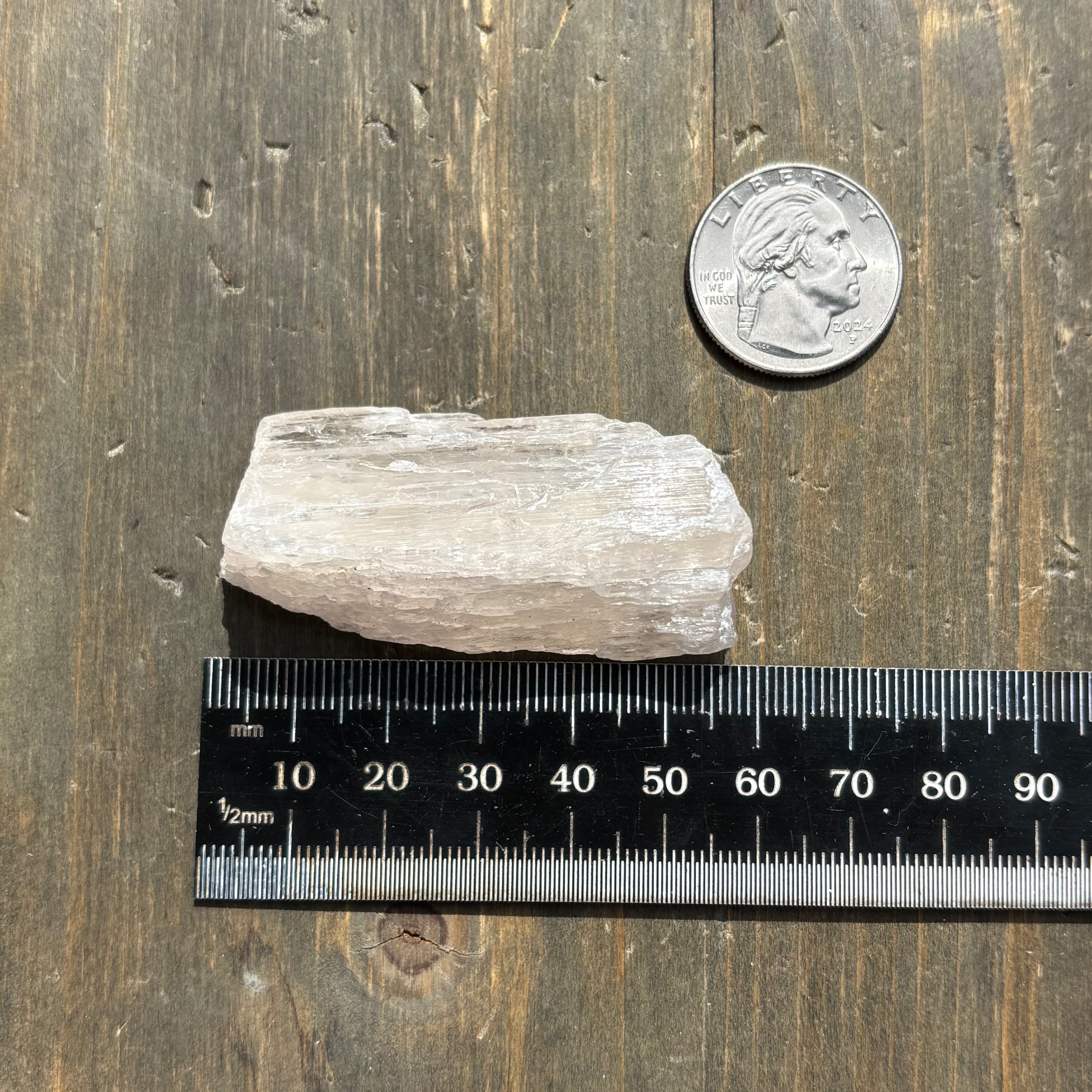 Kunzite (Spodumene) - 001