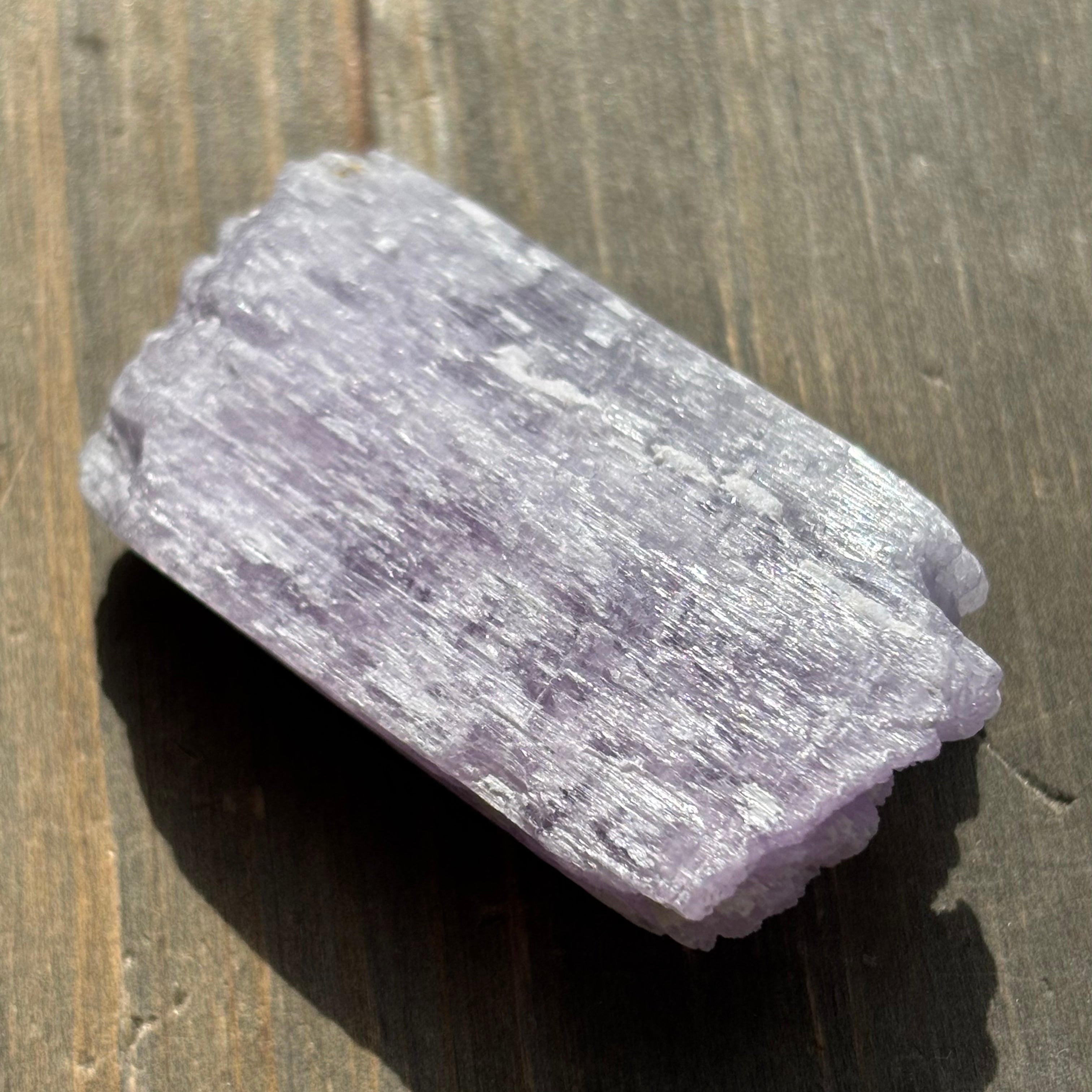 Kunzite (Spodumene) - 002