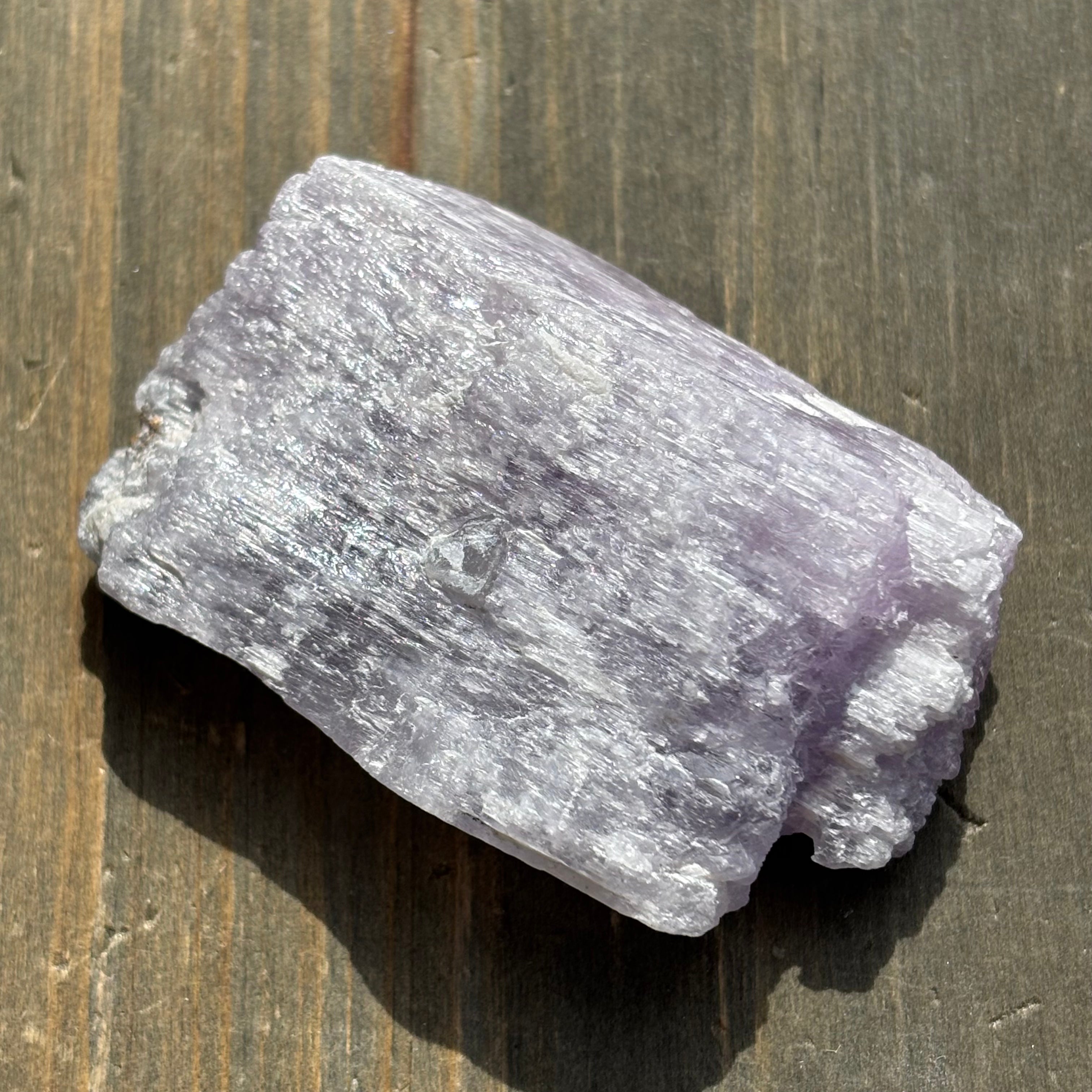 Kunzite (Spodumene) - 002