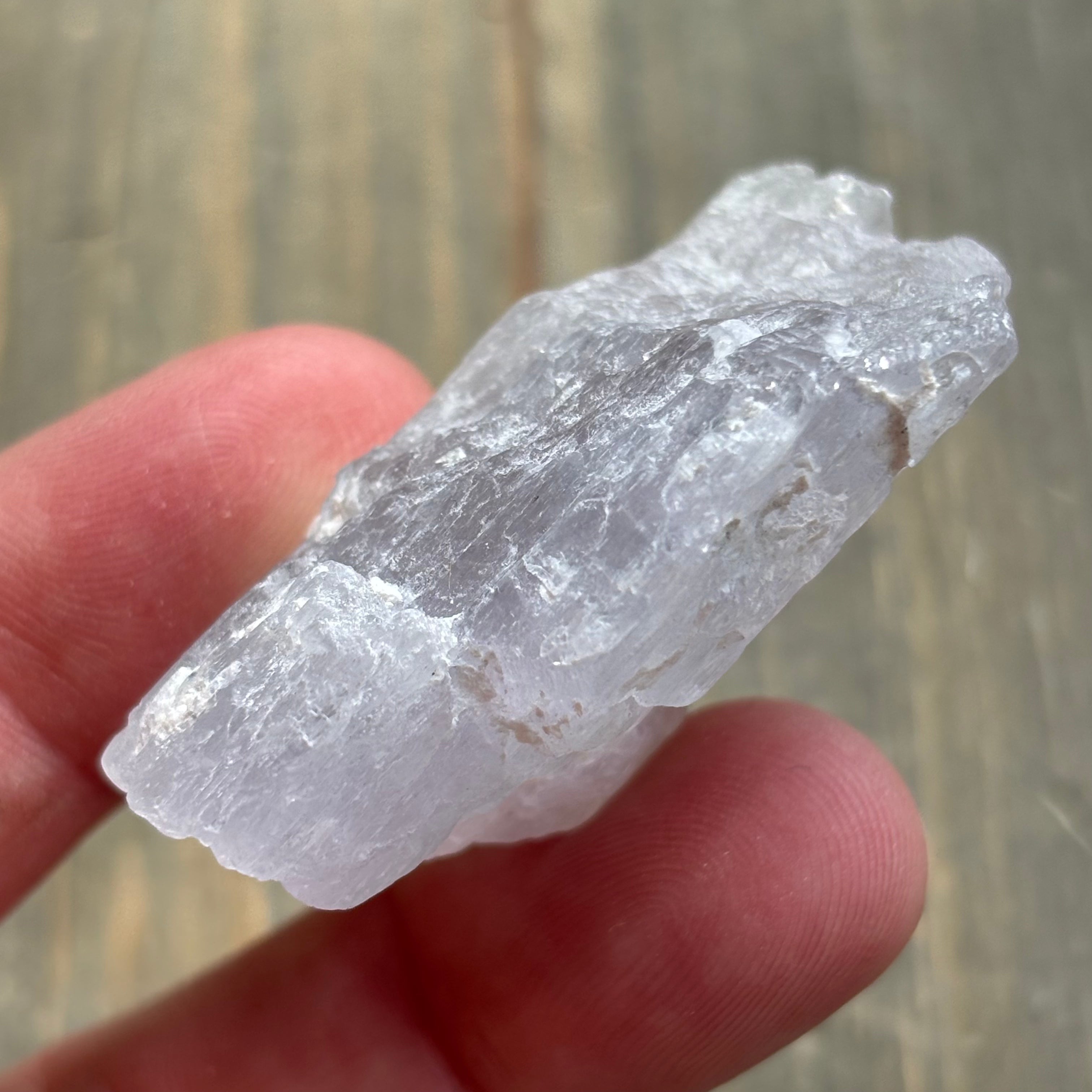 Kunzite (Spodumene) - 005