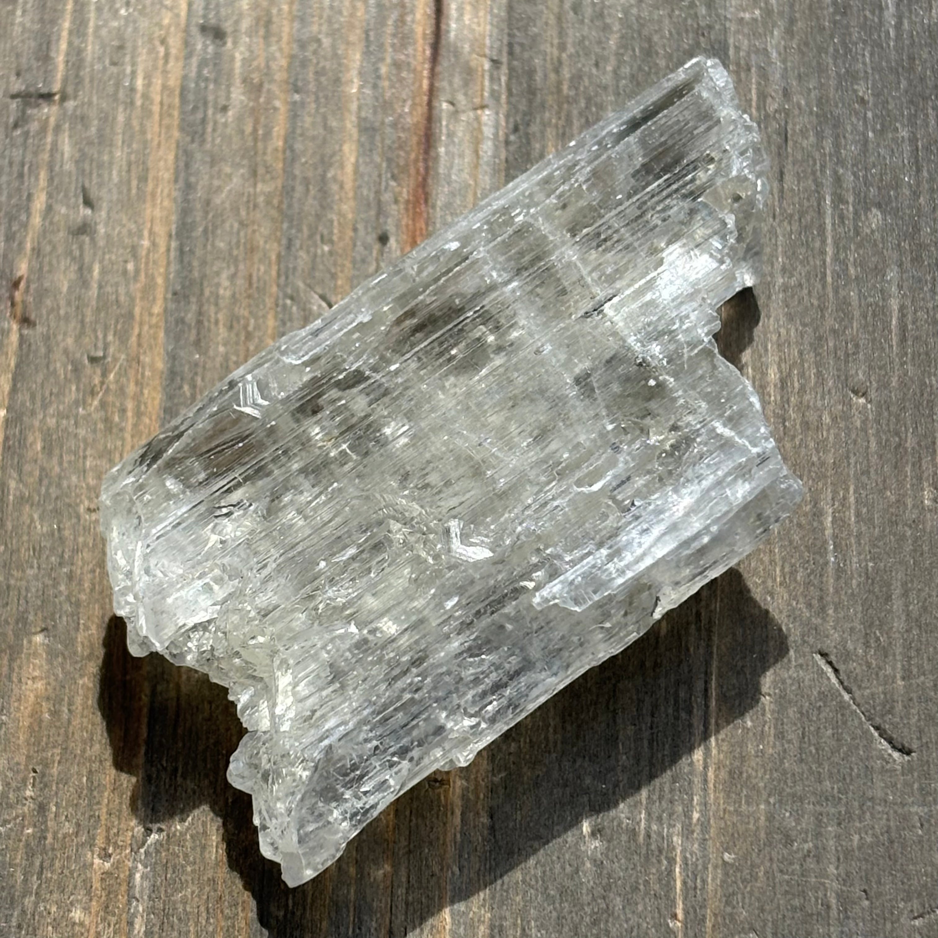 Kunzite (Spodumene) - 008