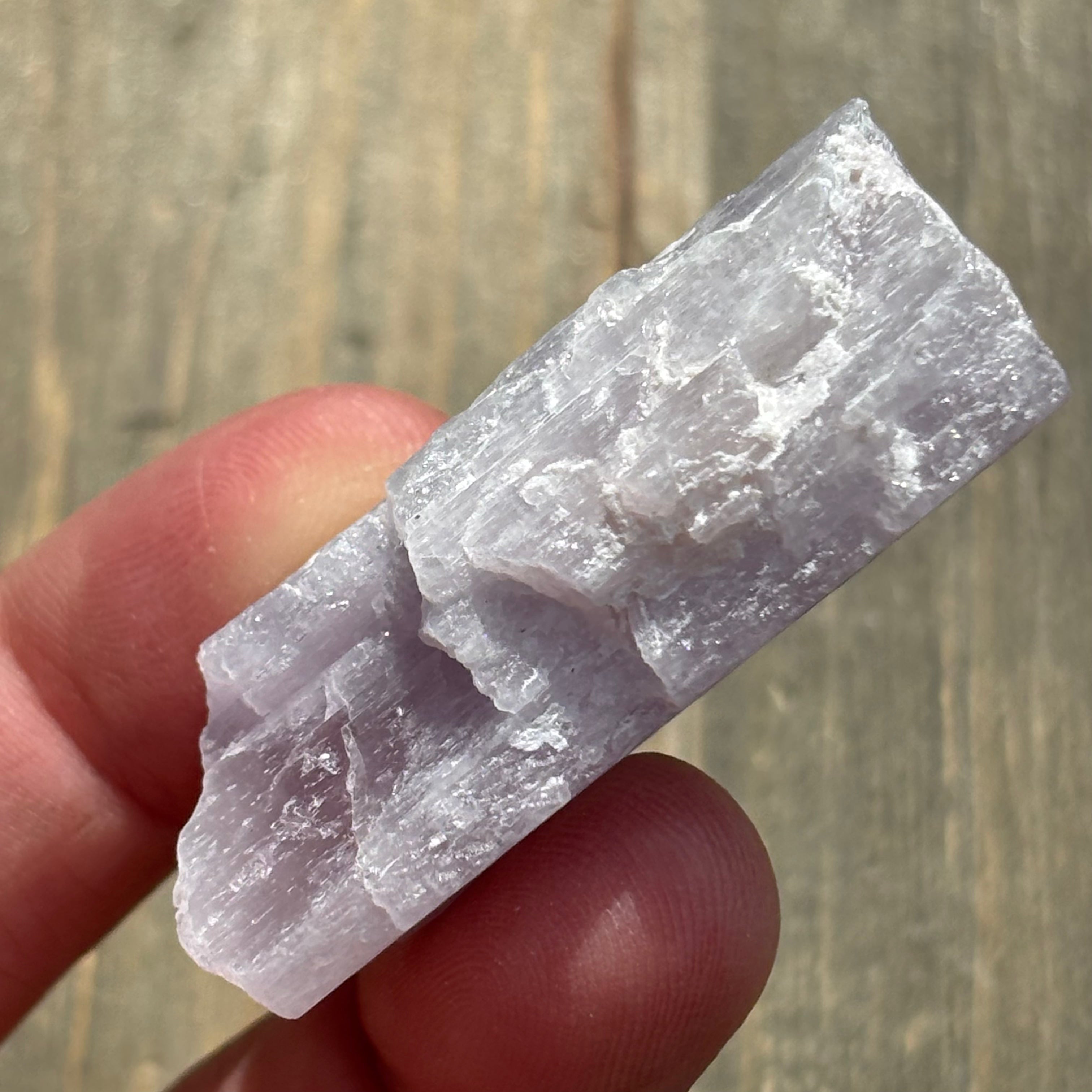 Kunzite (Spodumene) - 009
