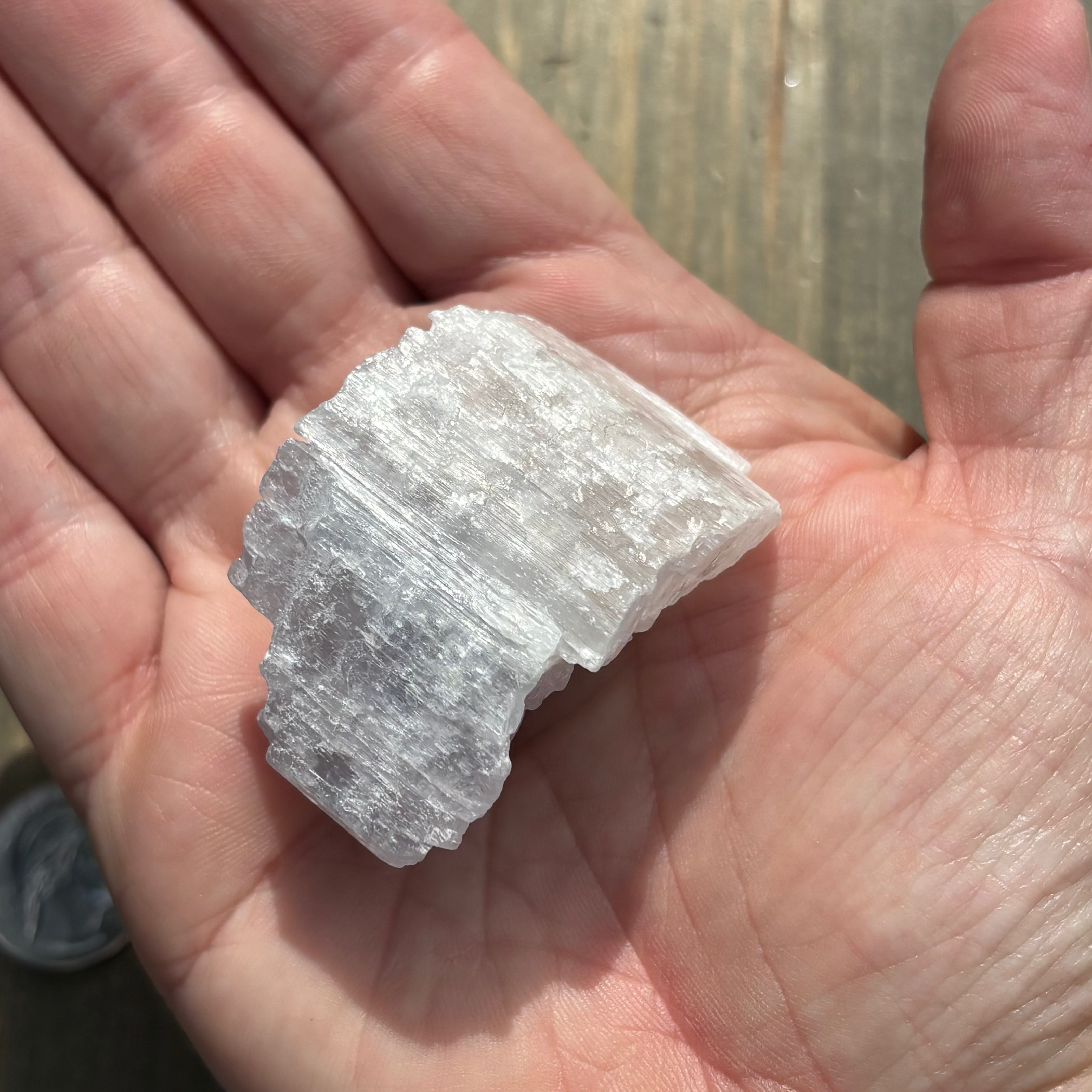 Kunzite (Spodumene) - 010