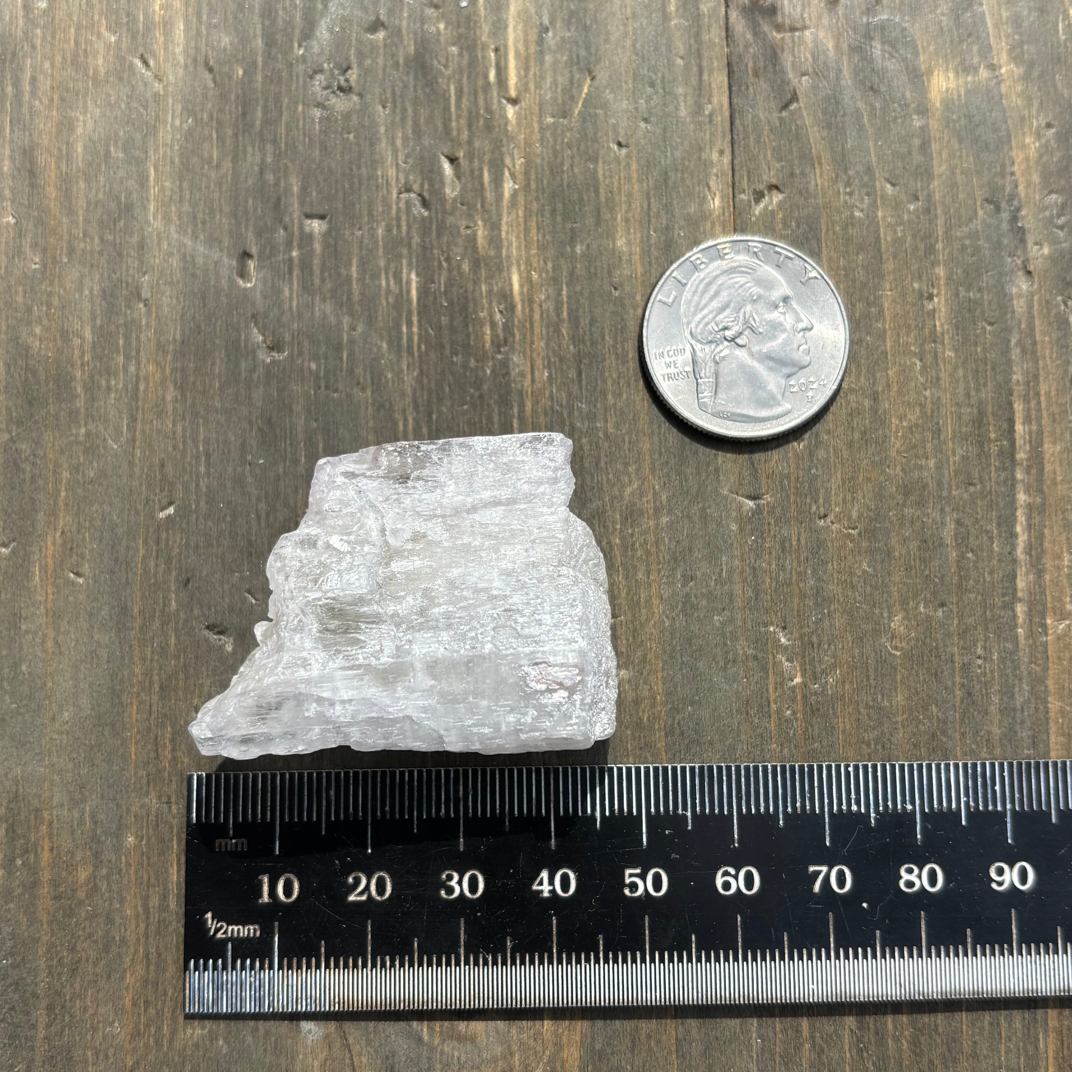 Kunzite (Spodumene) - 013