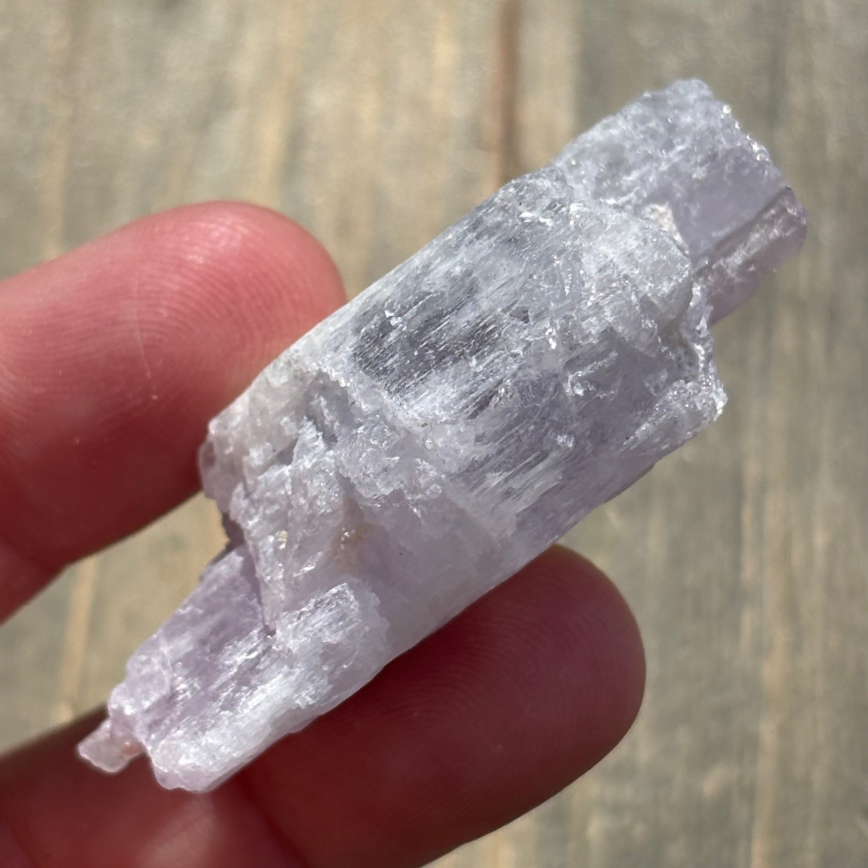 Kunzite (Spodumene) - 016
