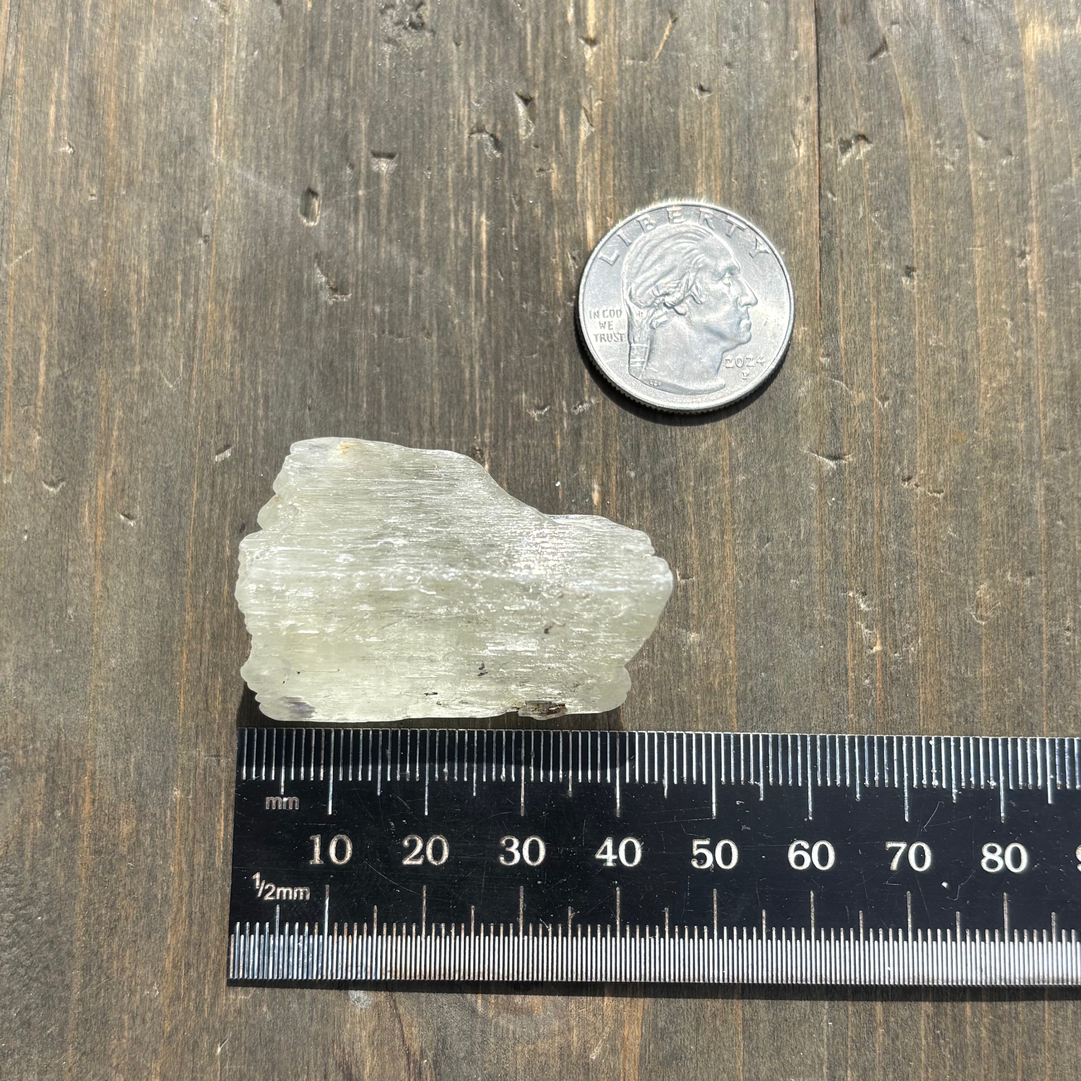 Kunzite (Spodumene) - 019