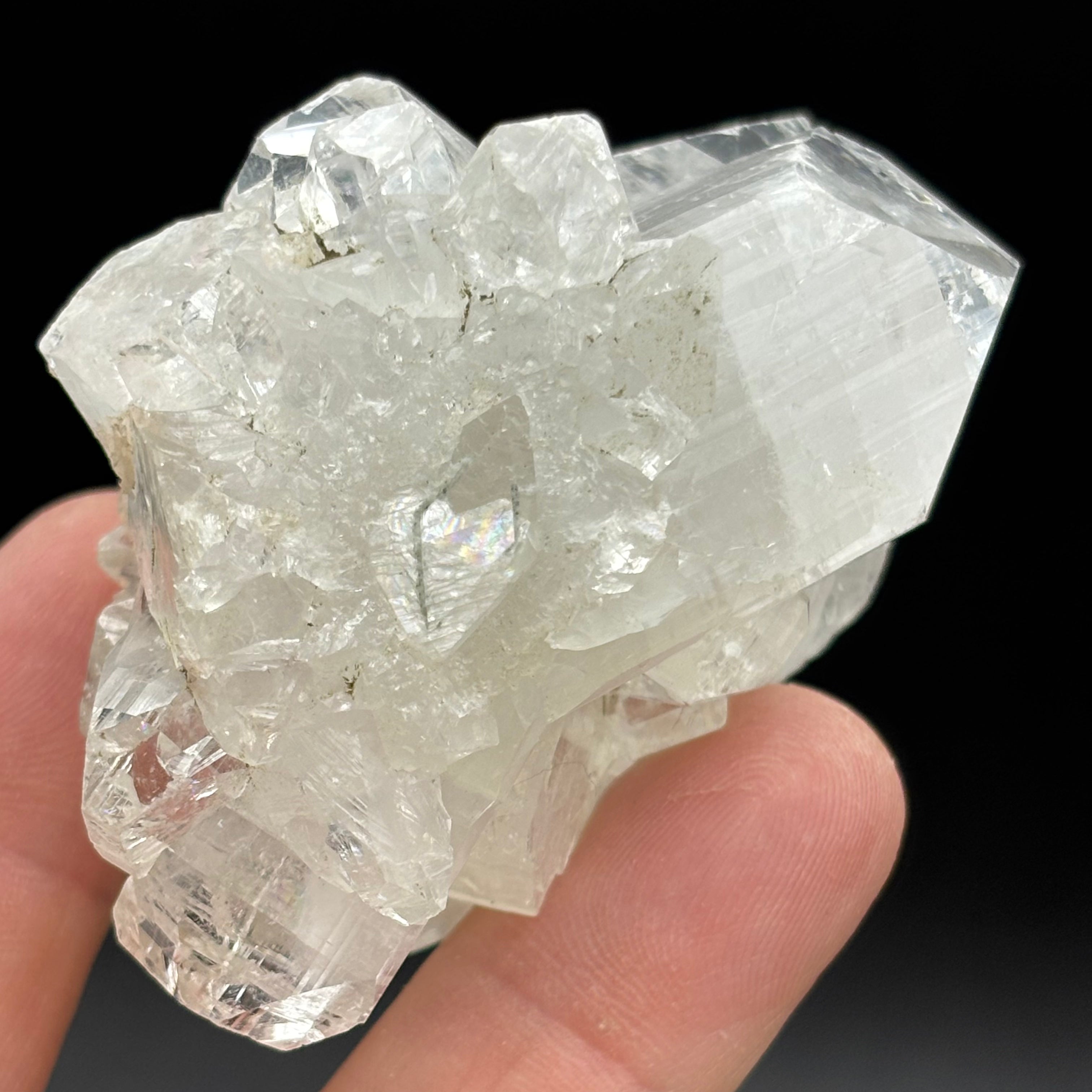 Apophyllite Crystal - 670