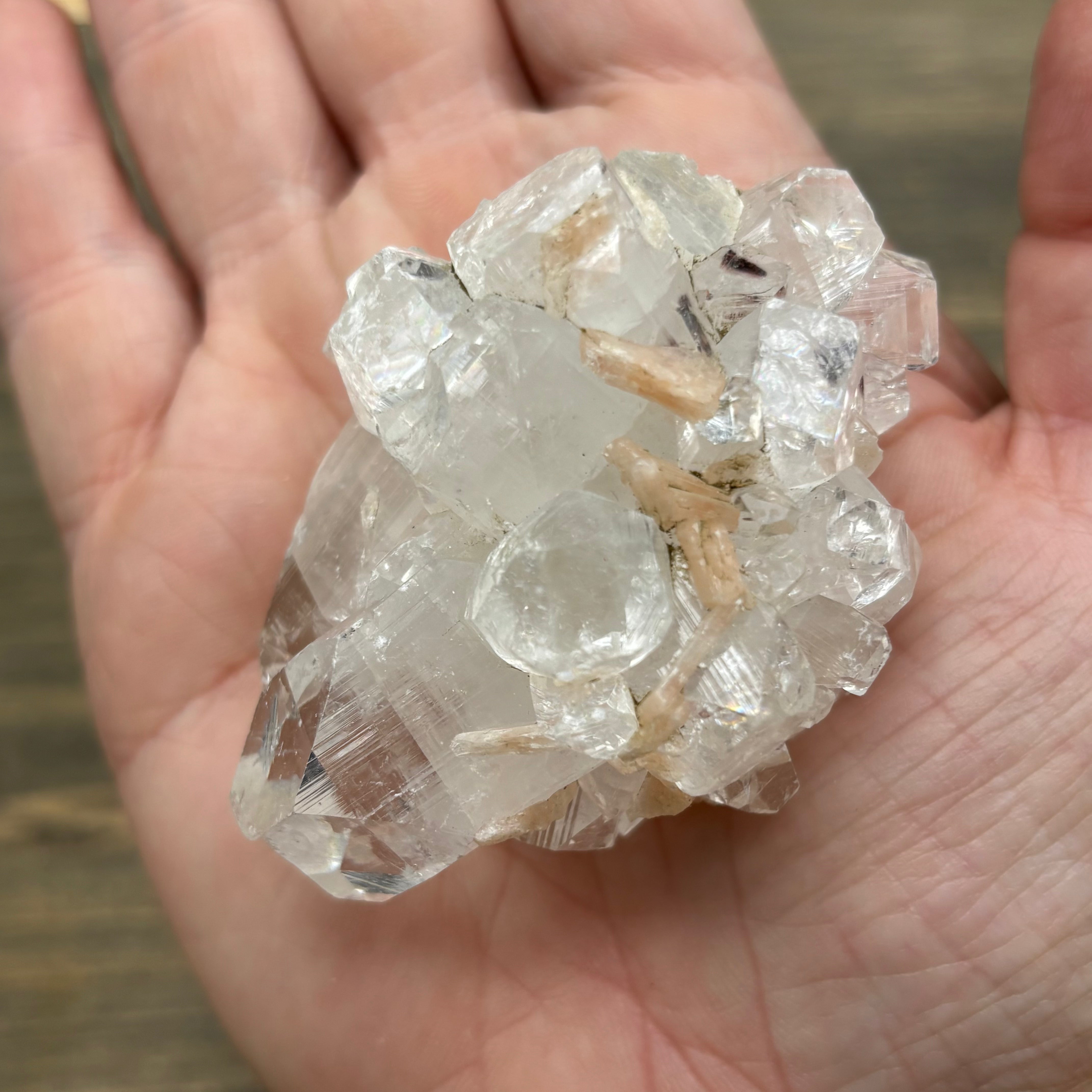 Apophyllite Crystal - 670