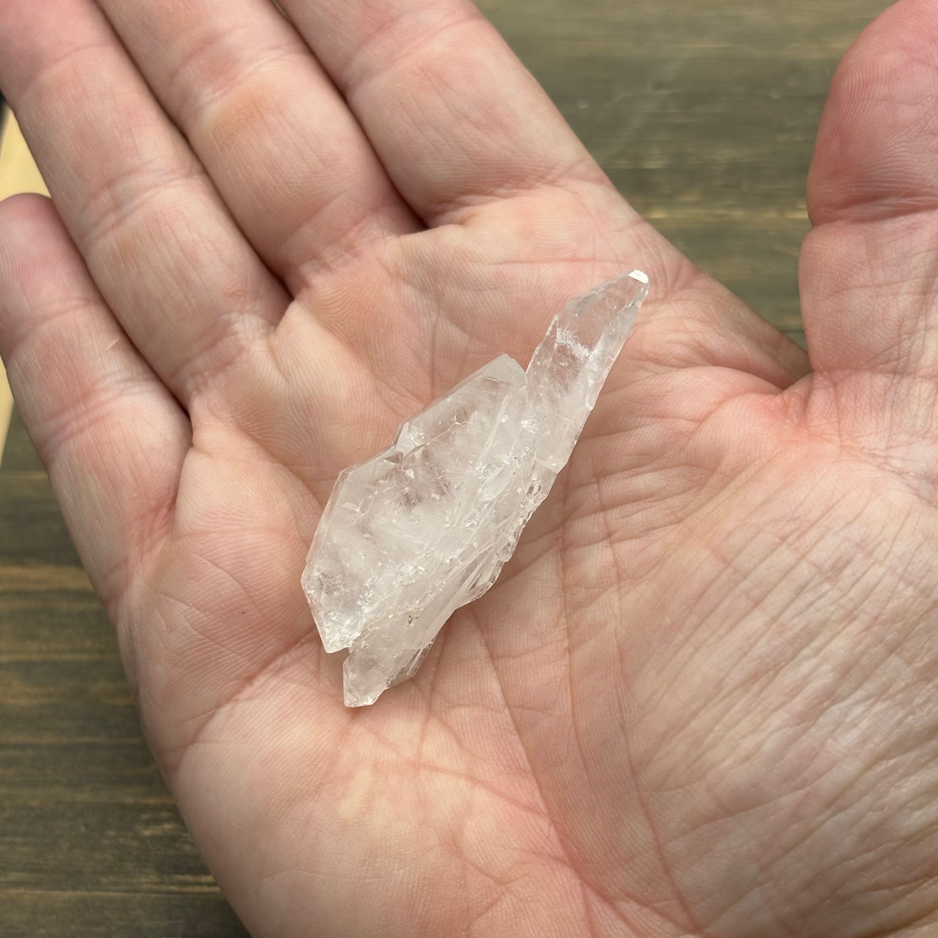 Highly Transparent Faden Quartz - 233