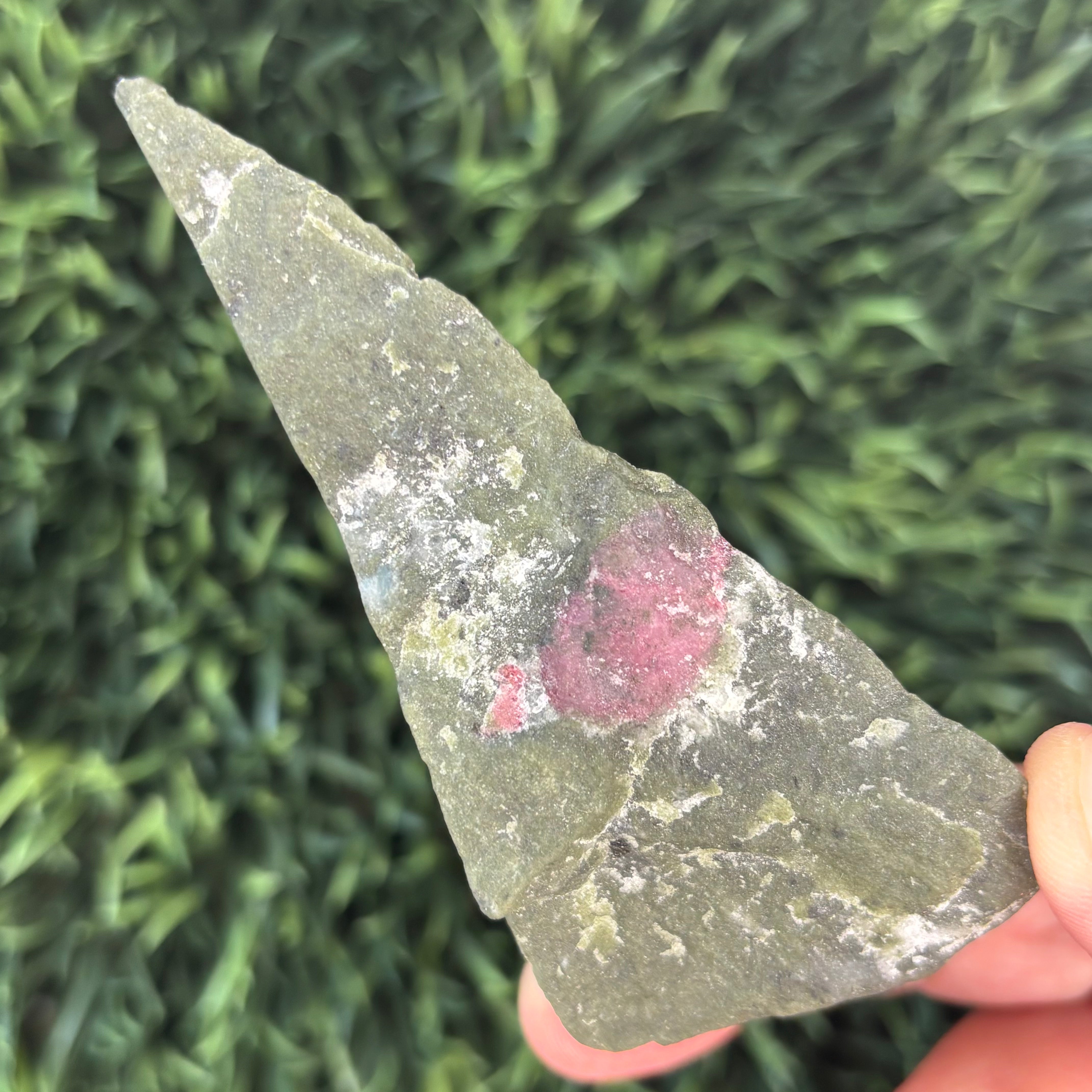 Eudialyte - 001