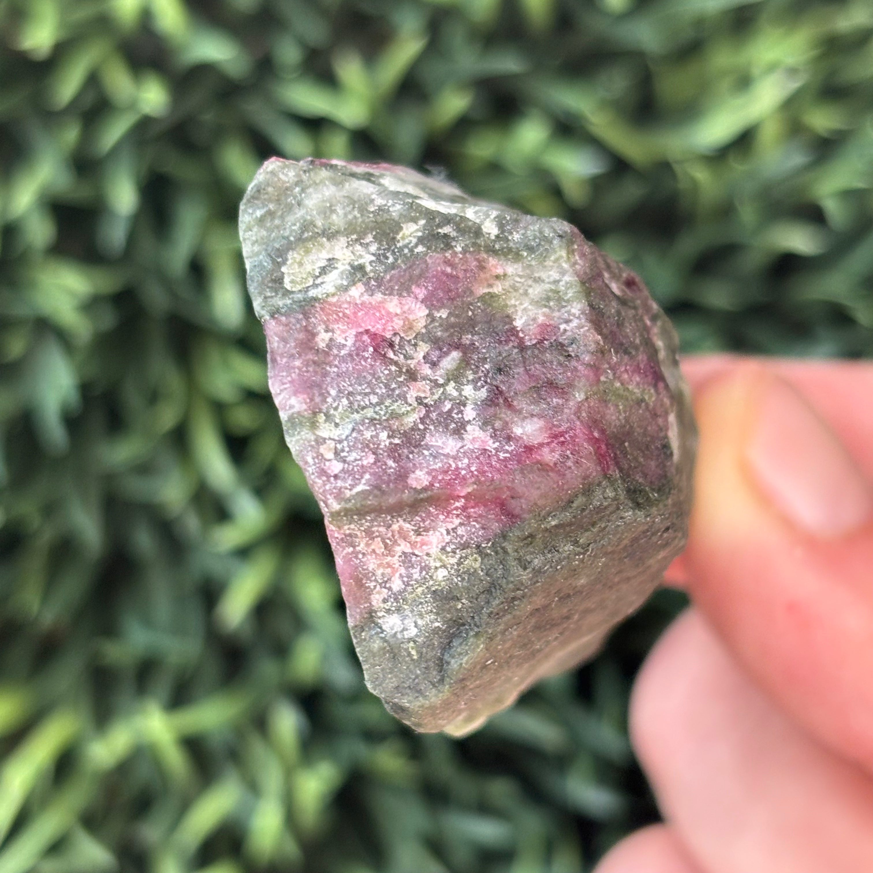 Eudialyte - 003
