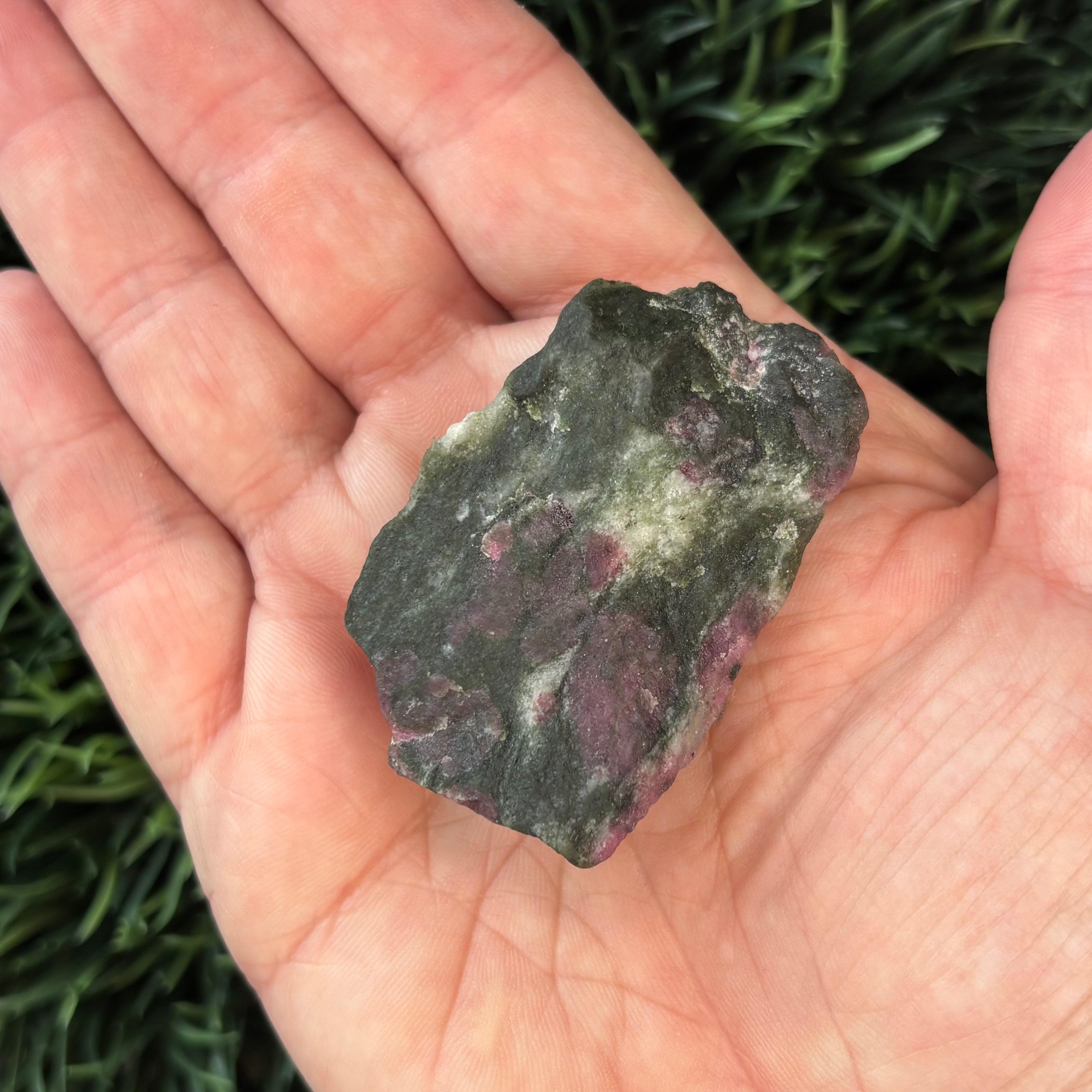 Eudialyte - 003