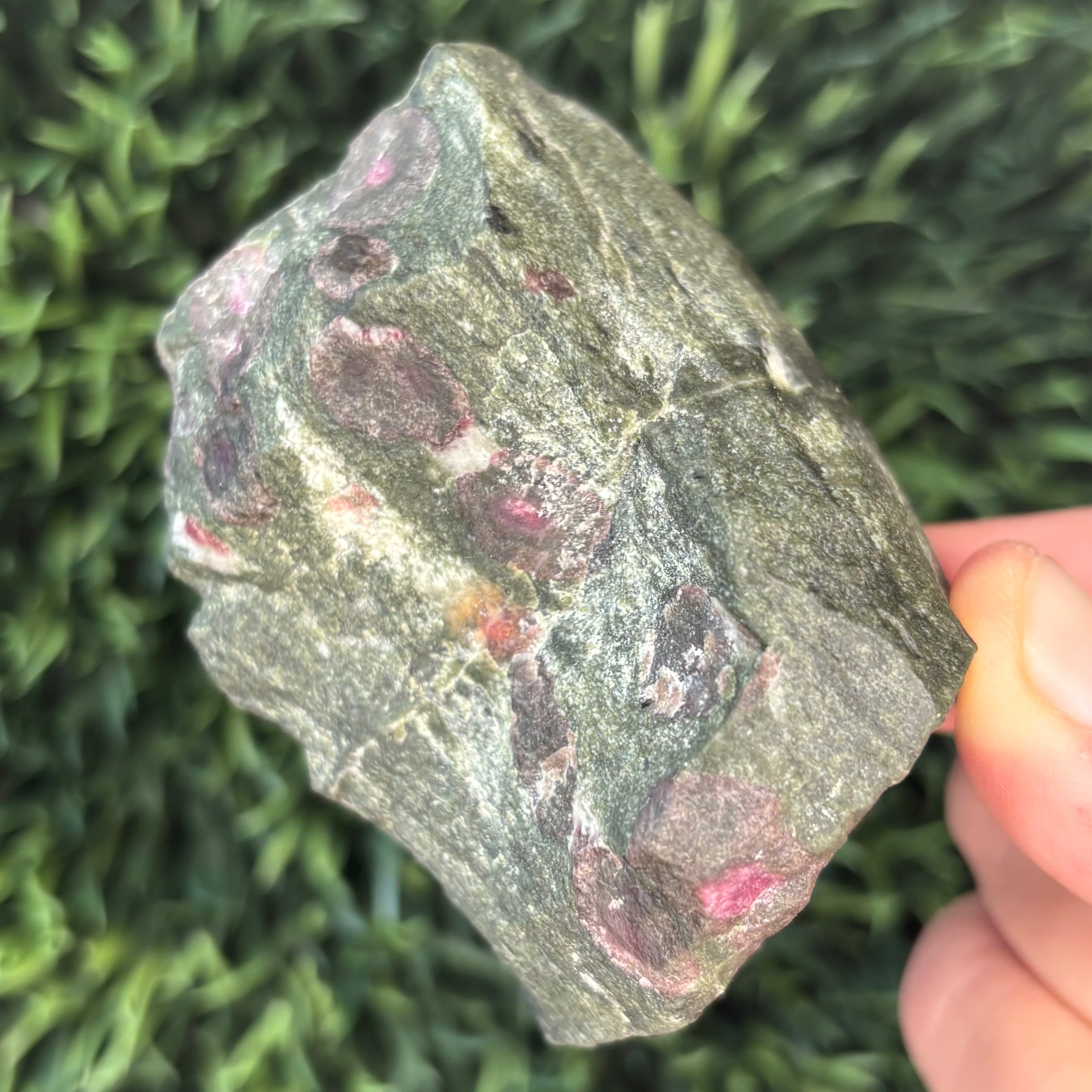 Eudialyte - 005
