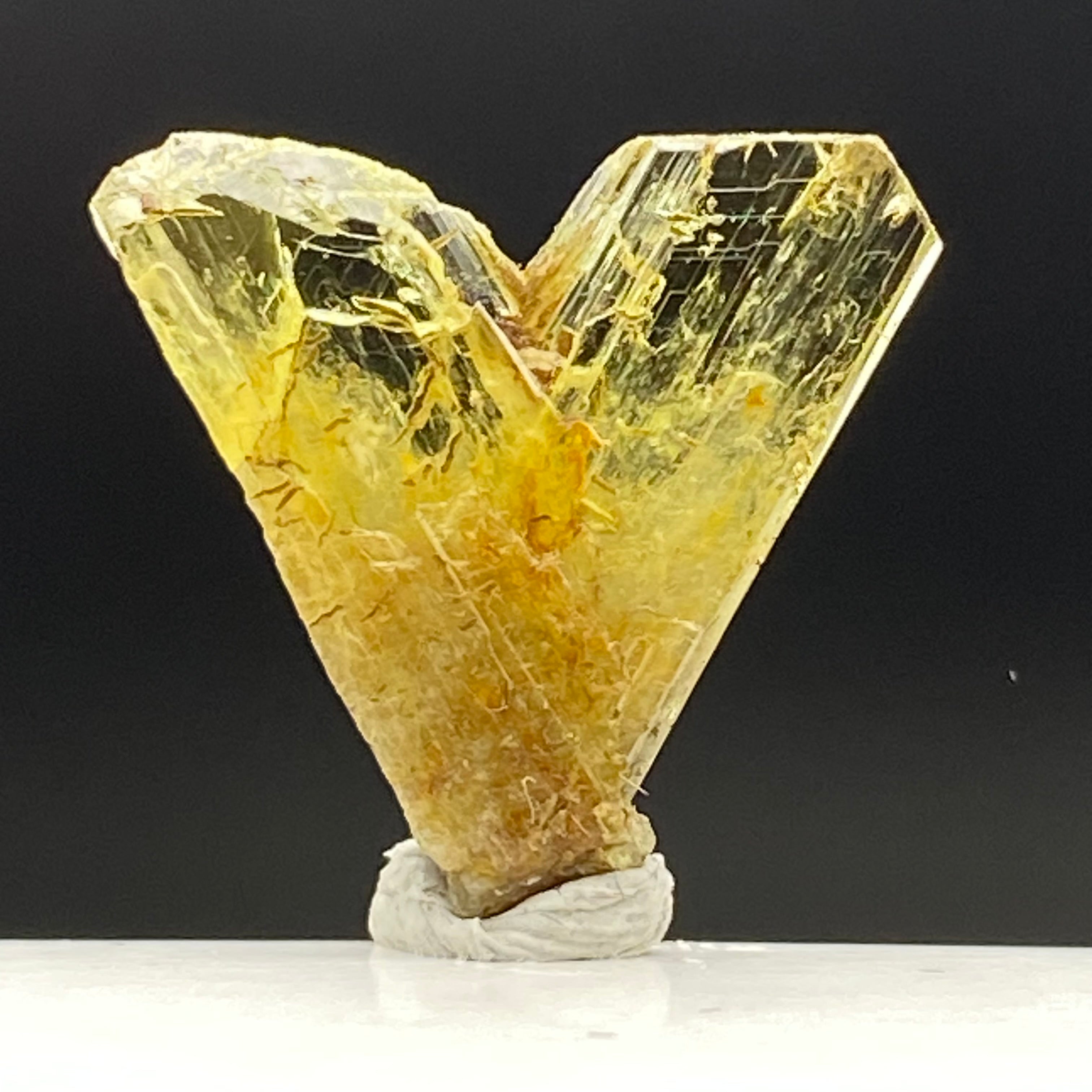 Chrysoberyl Crystal - 086