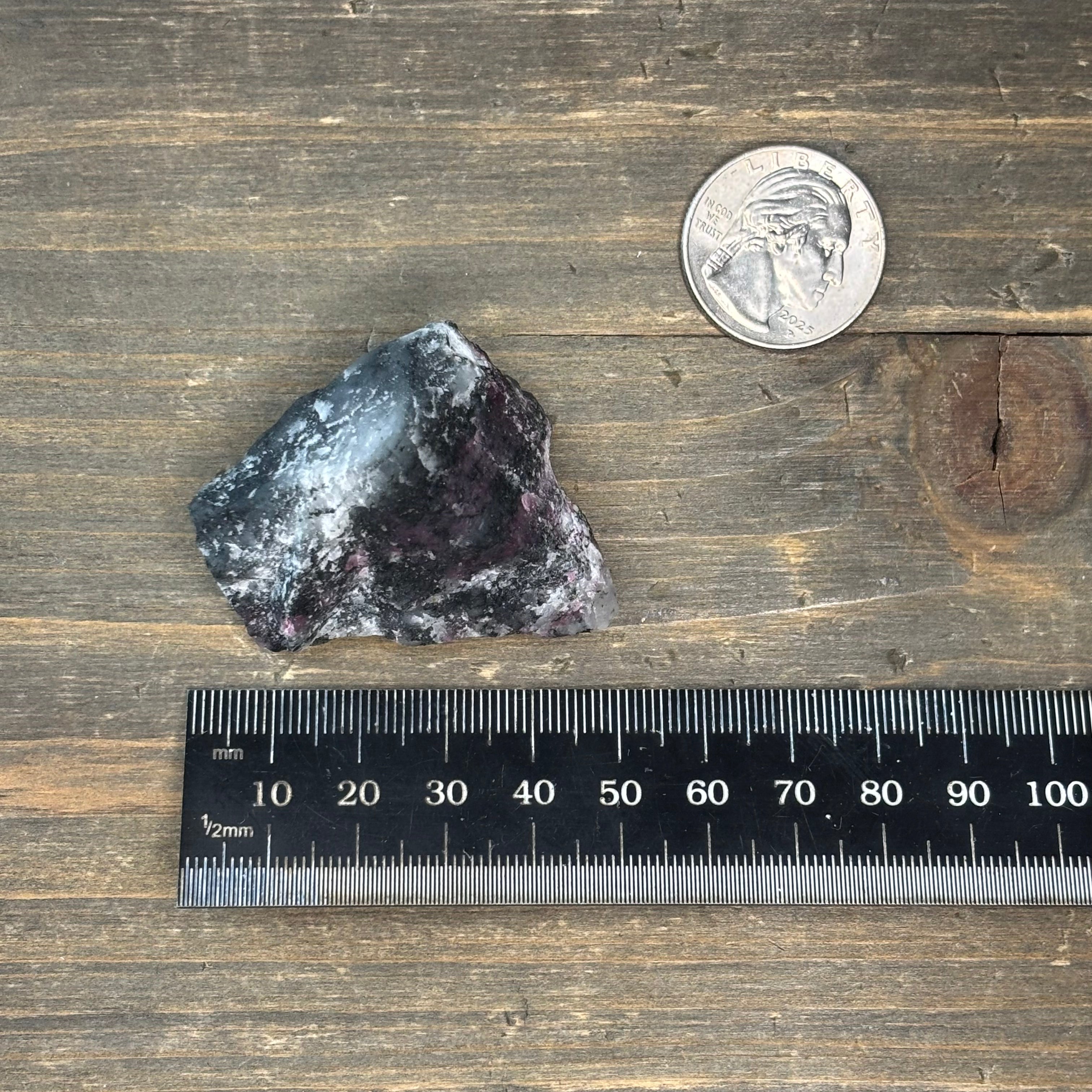 Eudialyte - 006