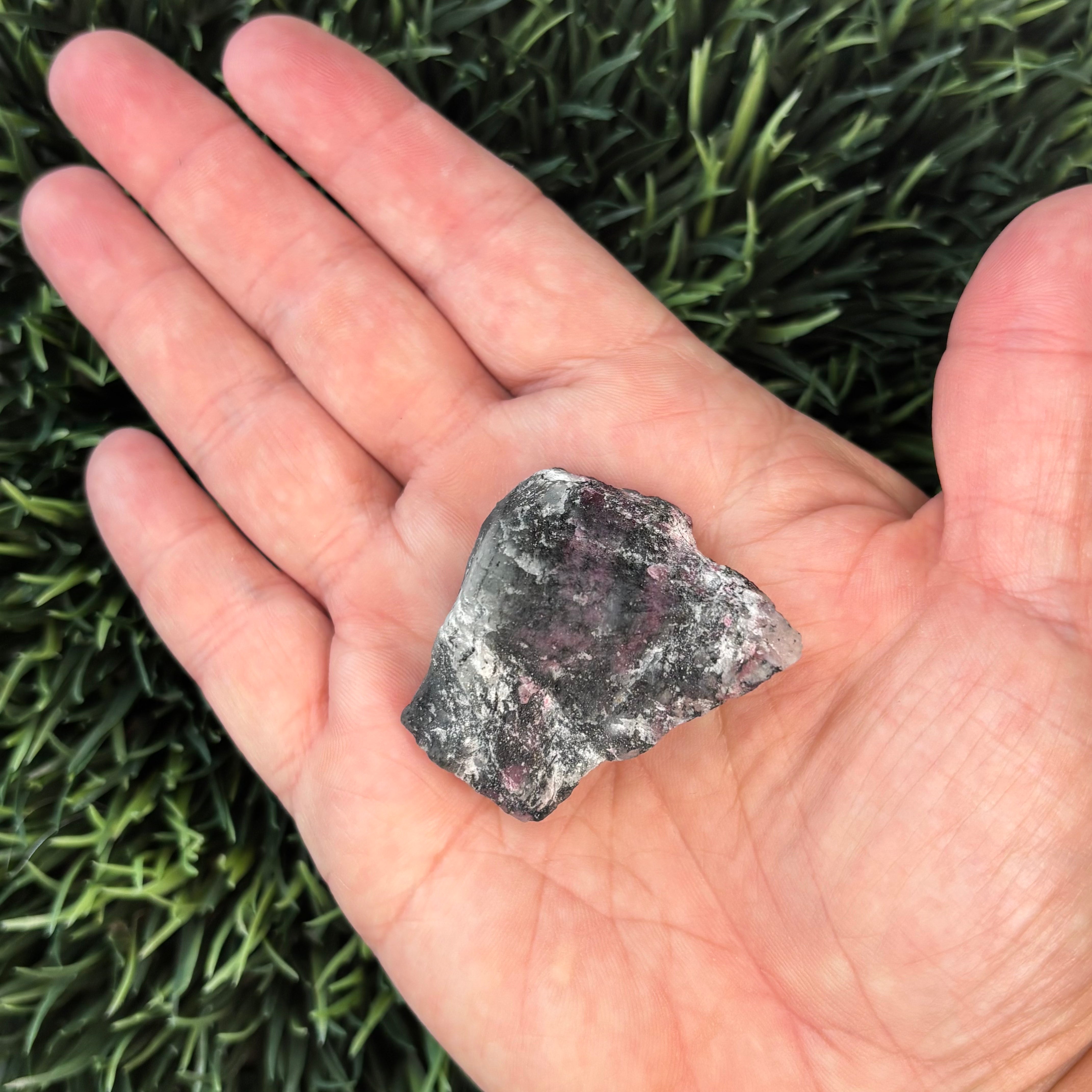 Eudialyte - 006