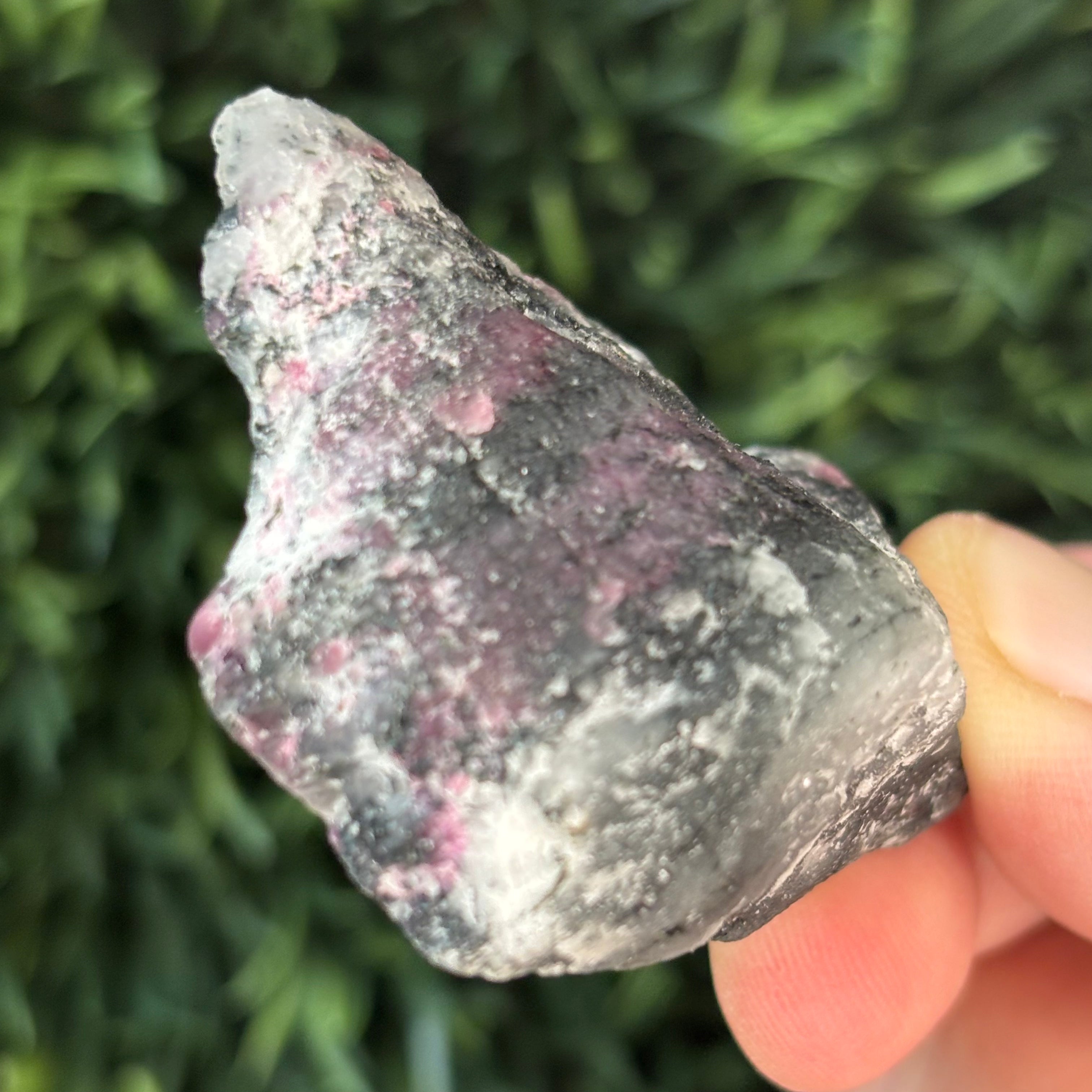 Eudialyte - 006