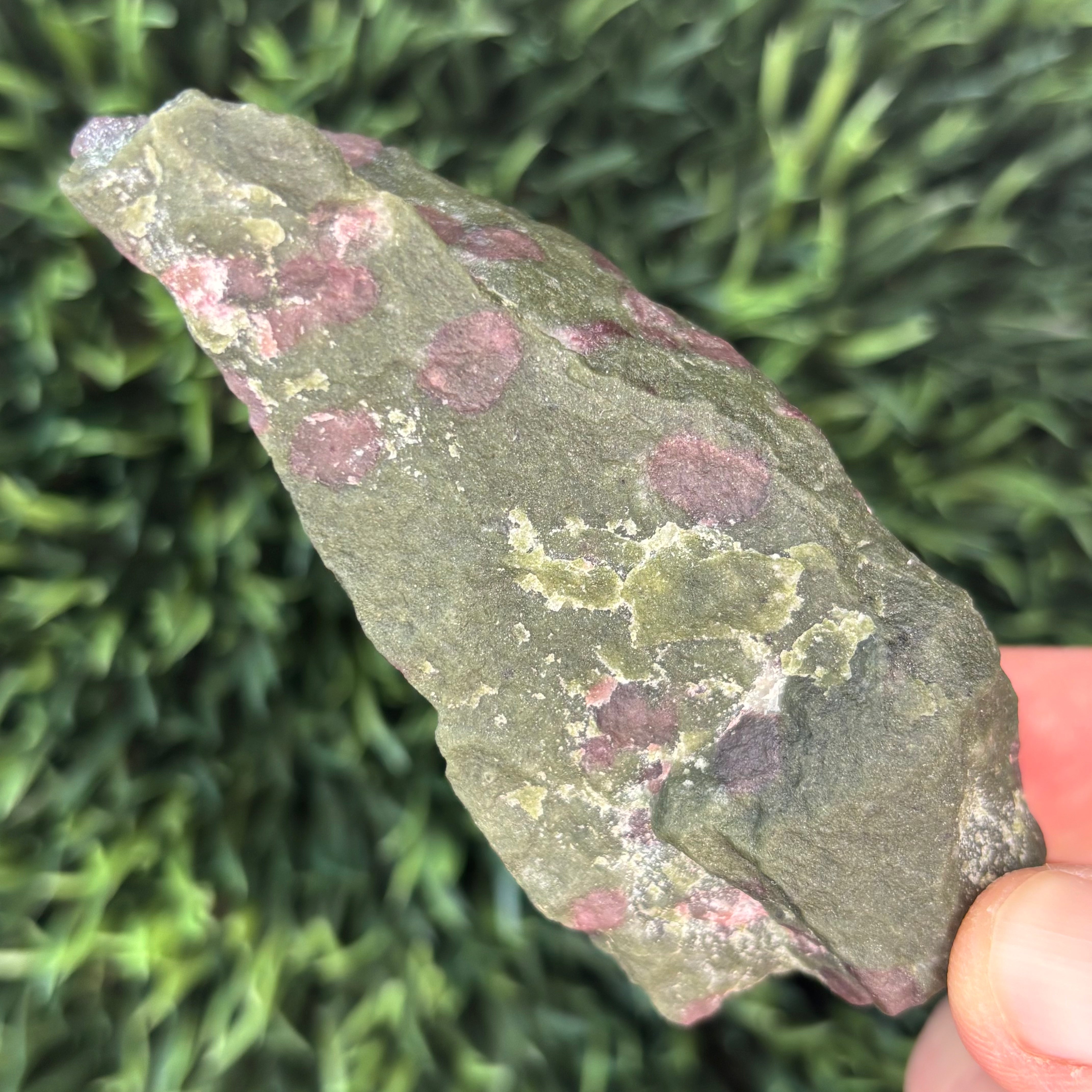 Eudialyte - 008