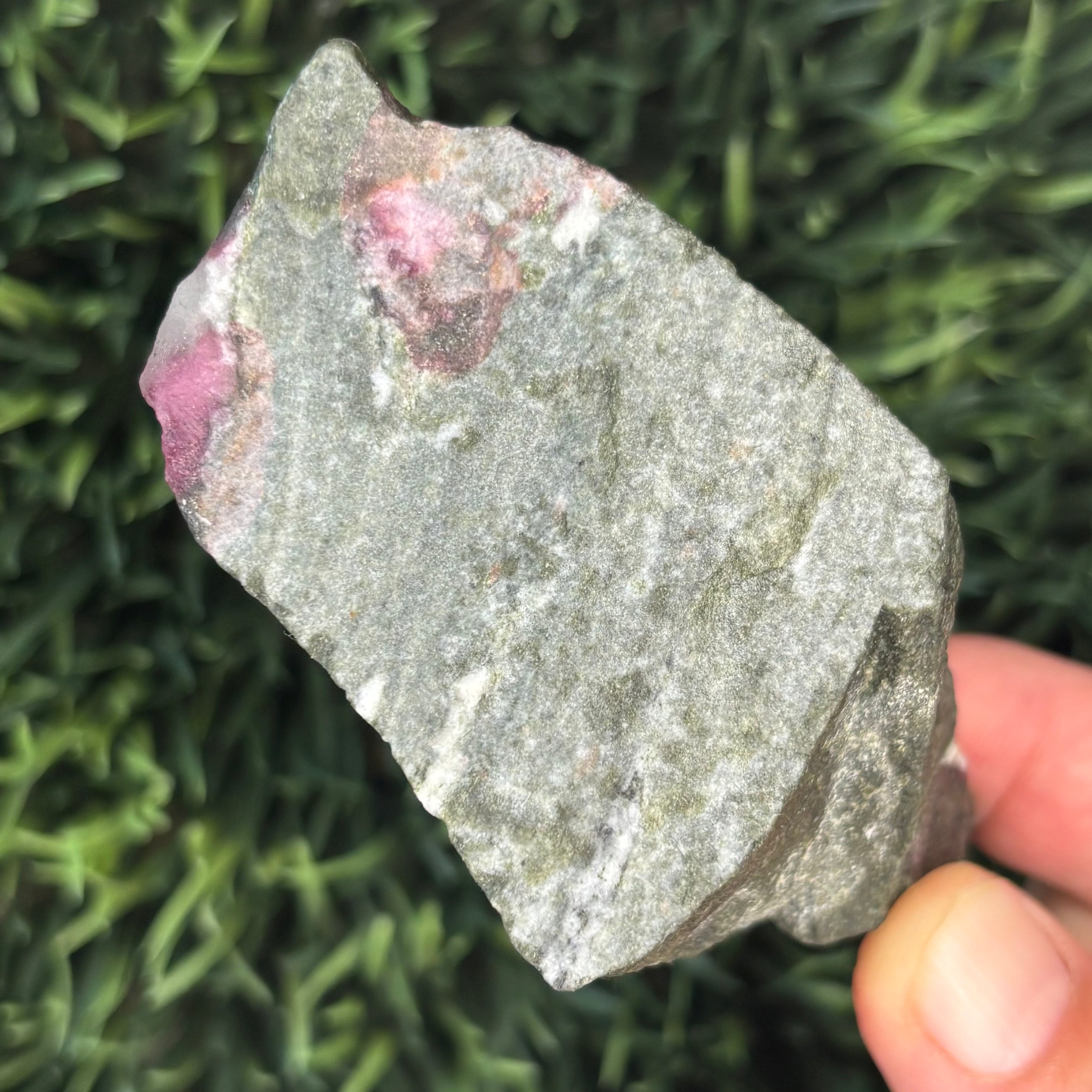 Eudialyte - 014