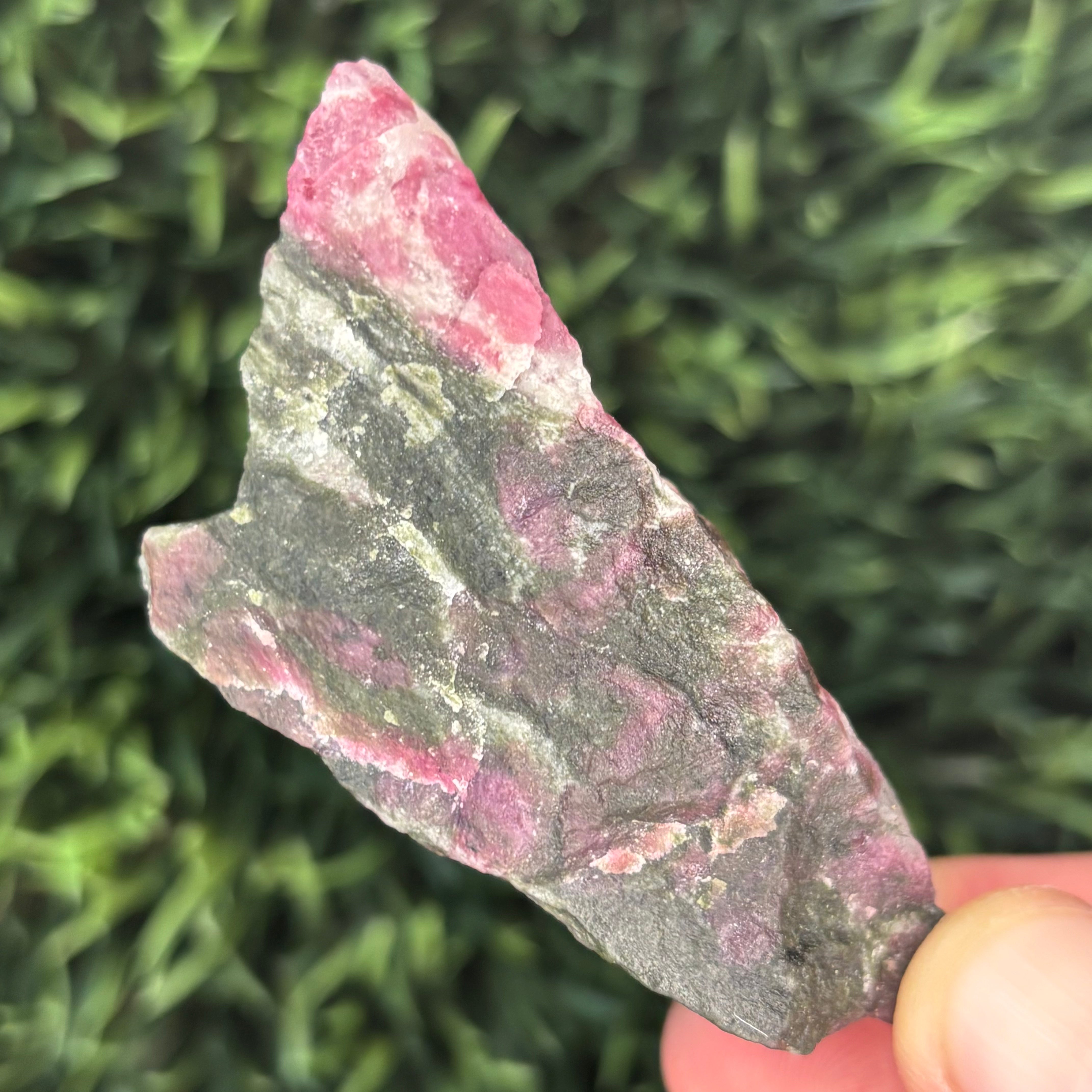 Eudialyte - 015