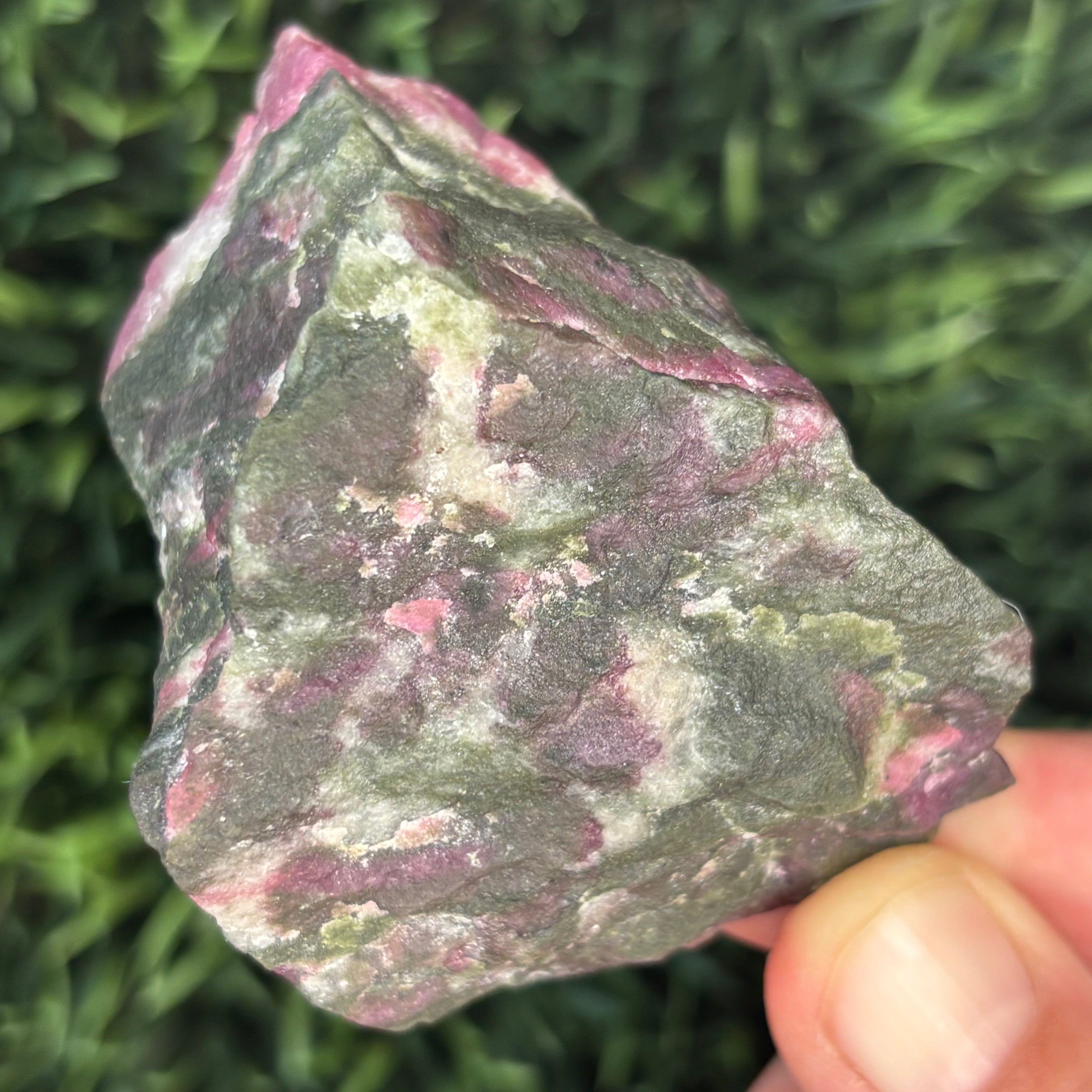 Eudialyte - 015