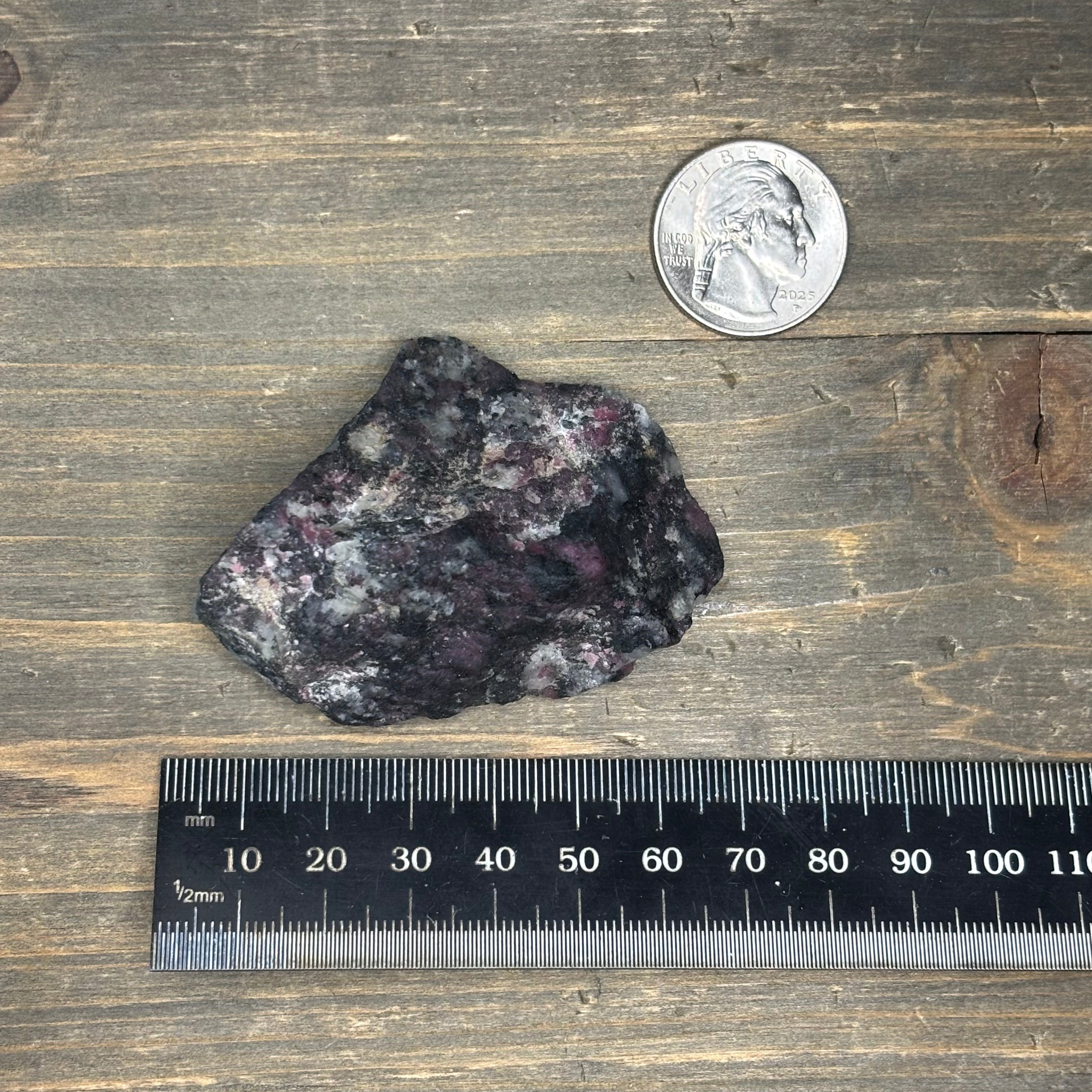 Eudialyte - 018