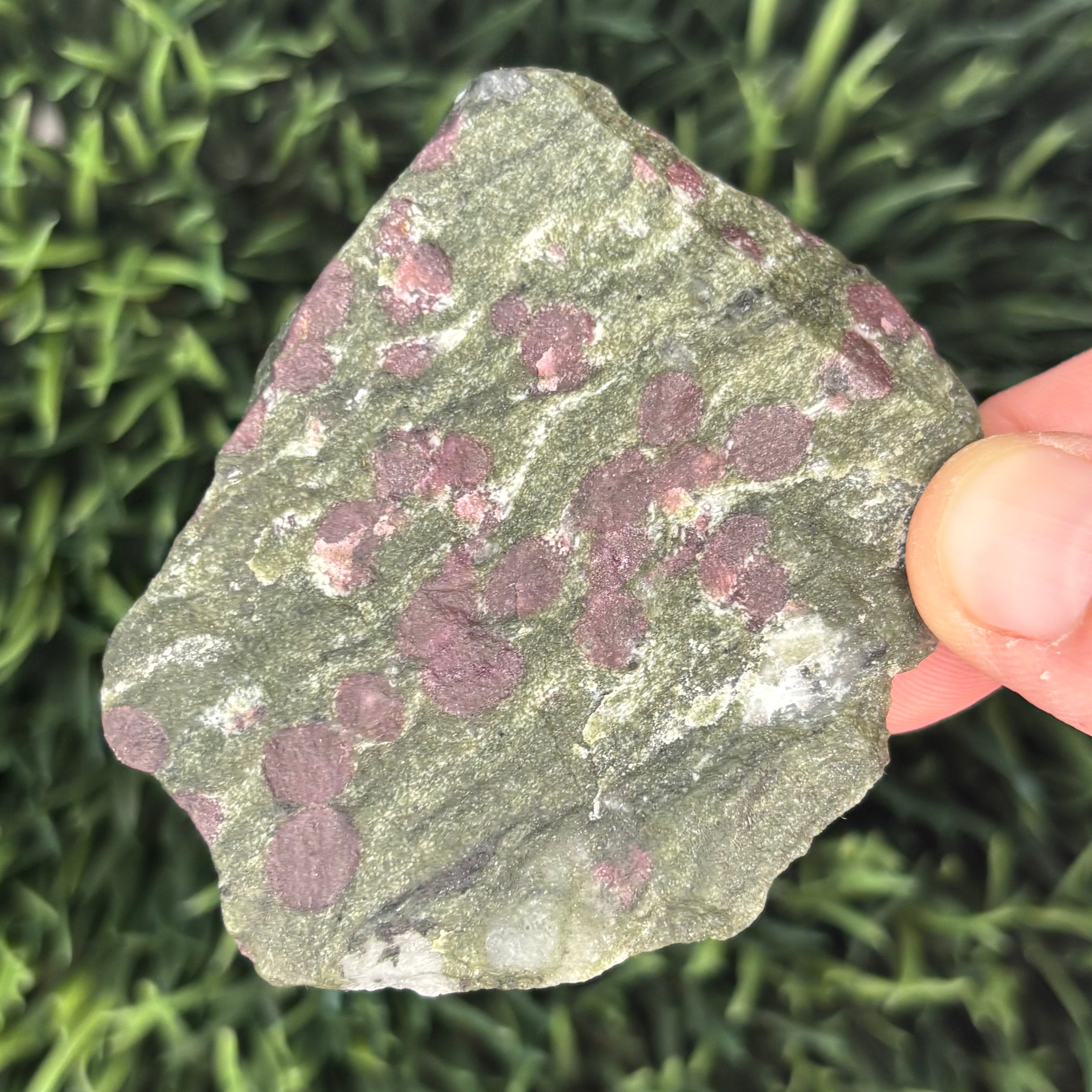 Eudialyte - 020