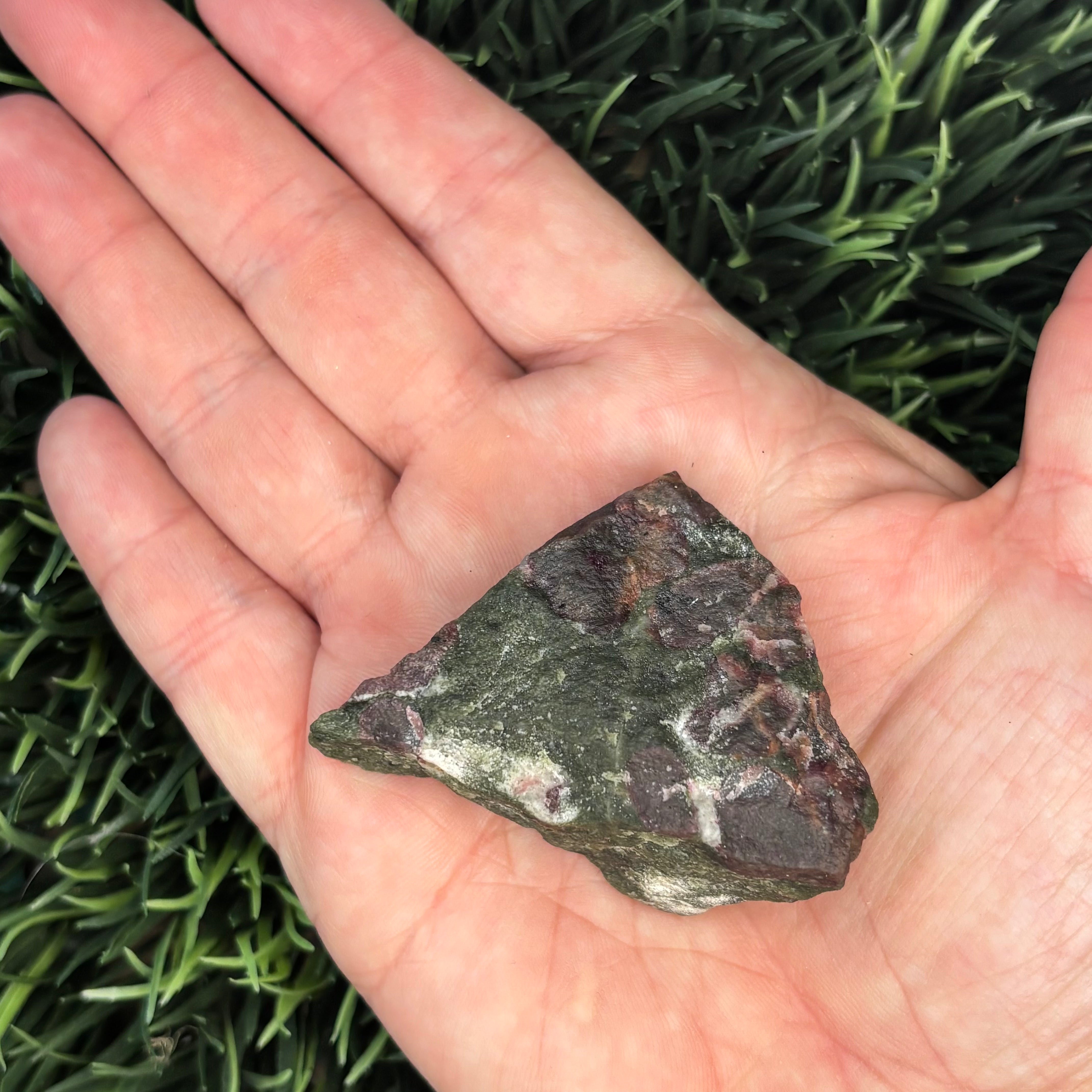 Eudialyte - 022