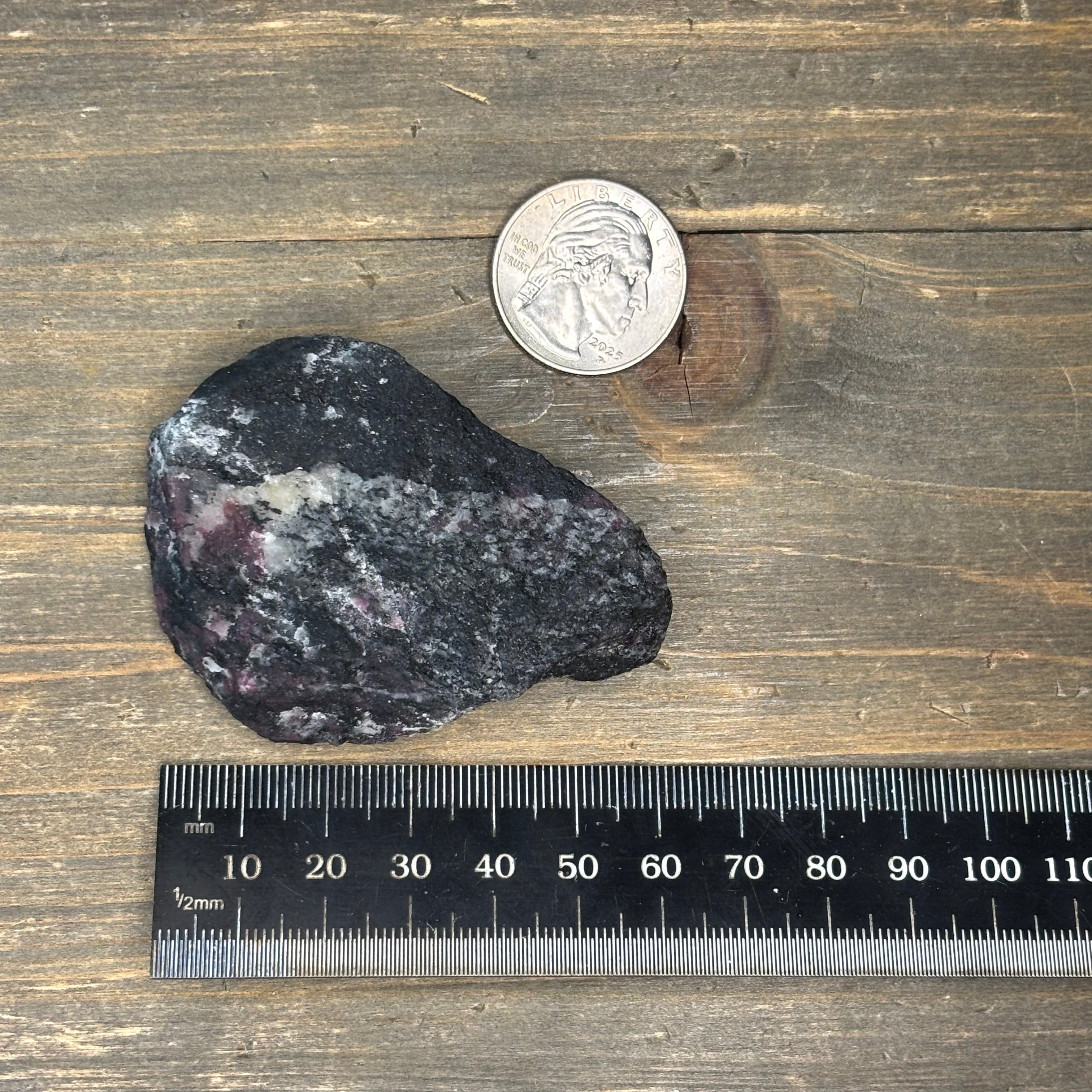 Eudialyte - 024