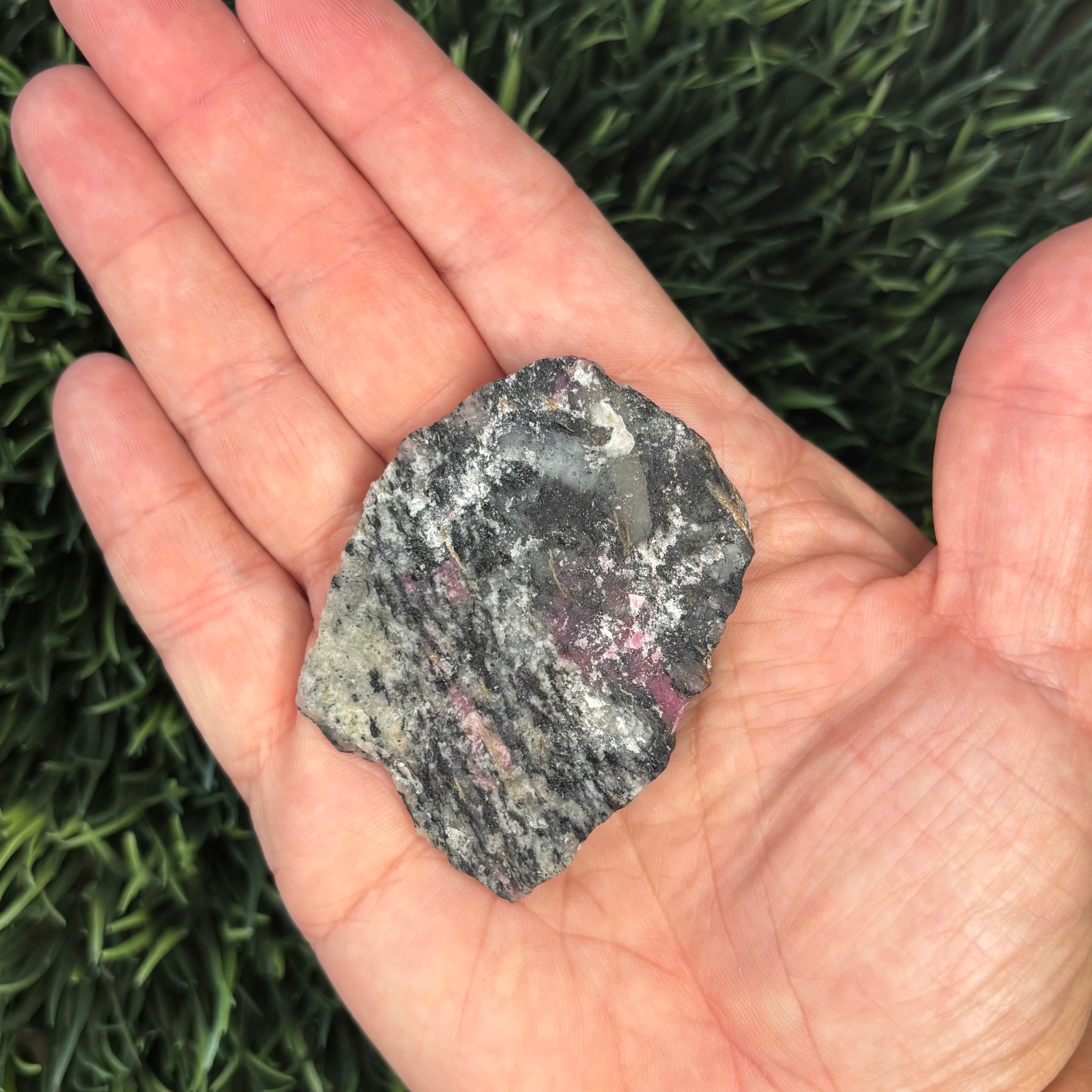 Eudialyte - 025