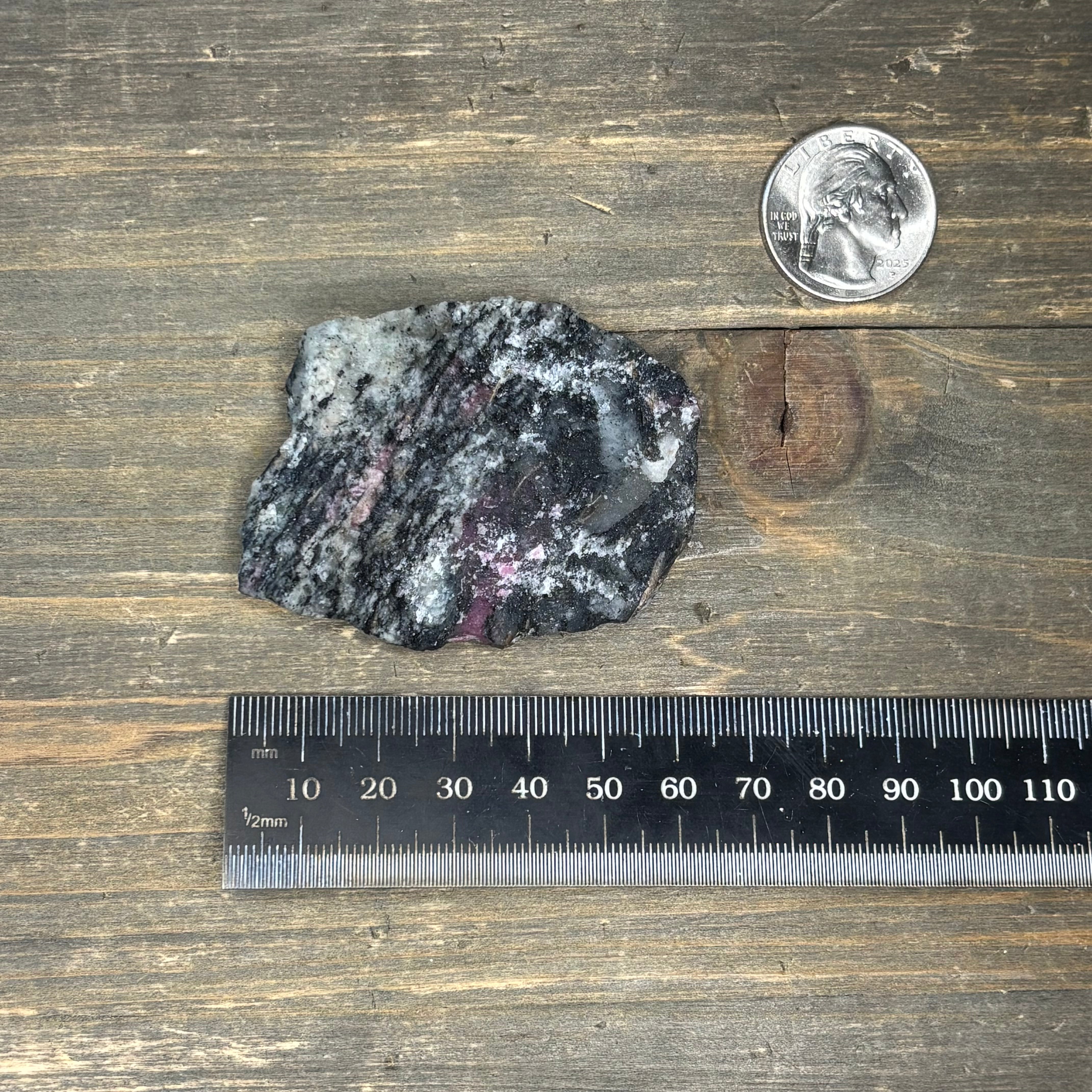 Eudialyte - 025