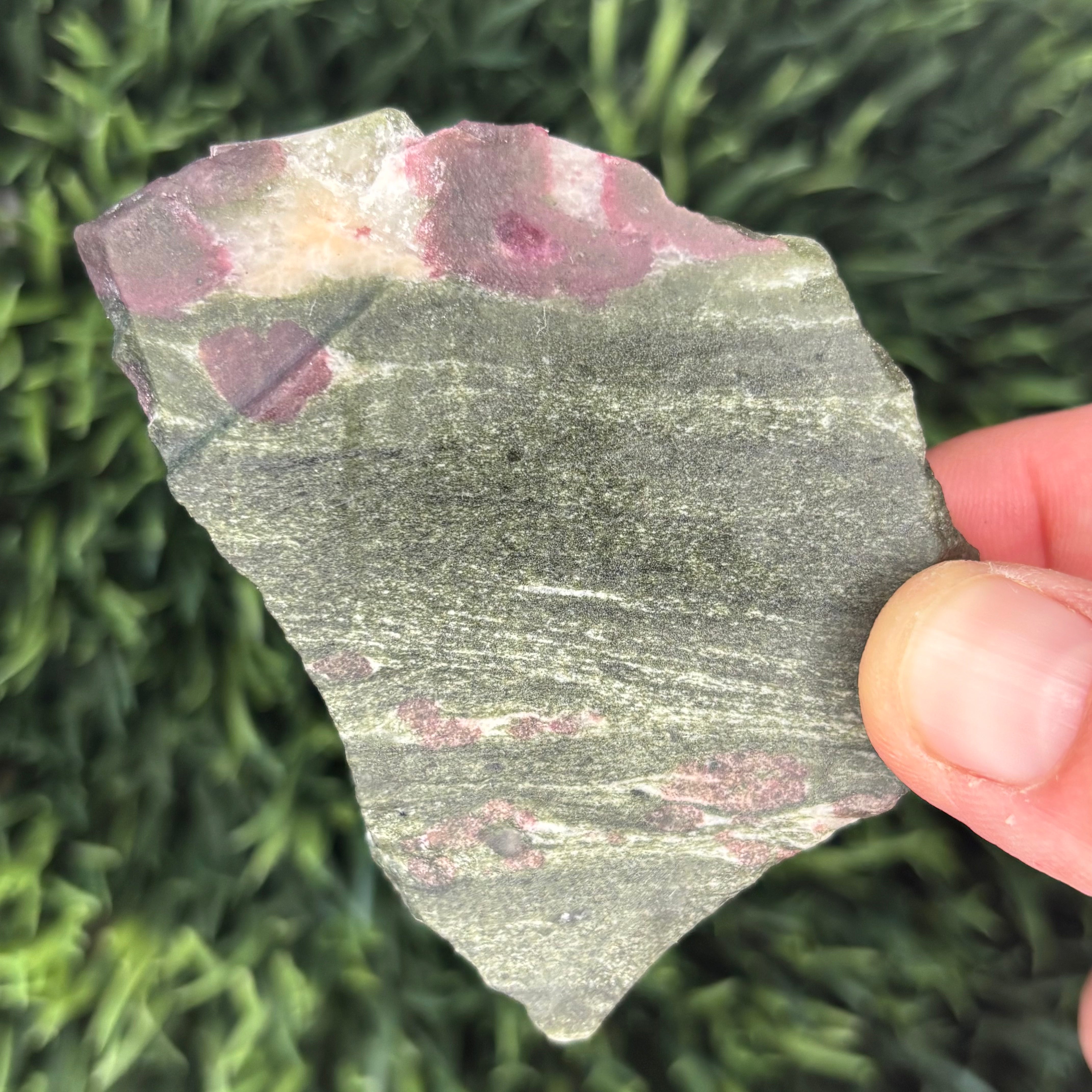 Eudialyte - 026