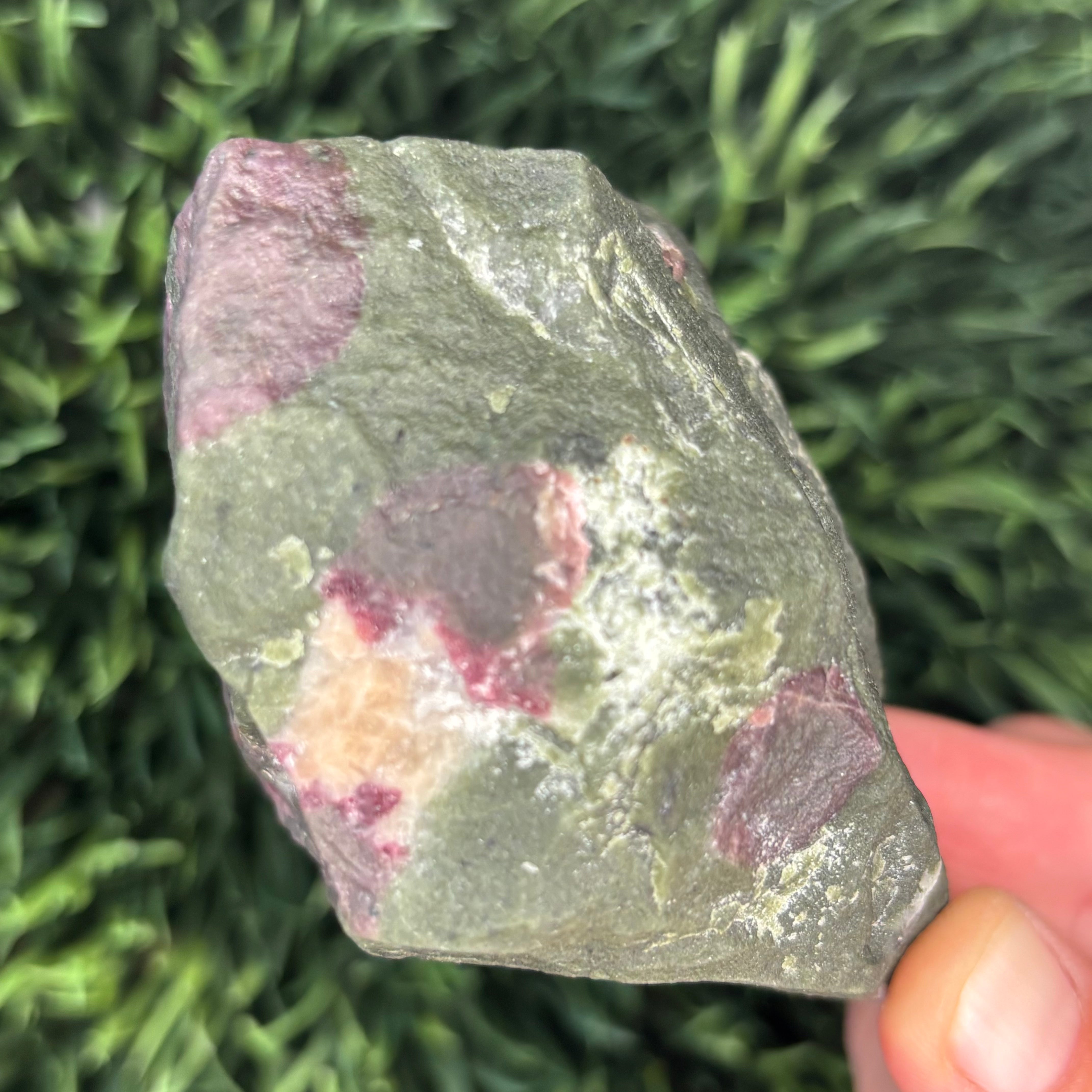 Eudialyte - 030