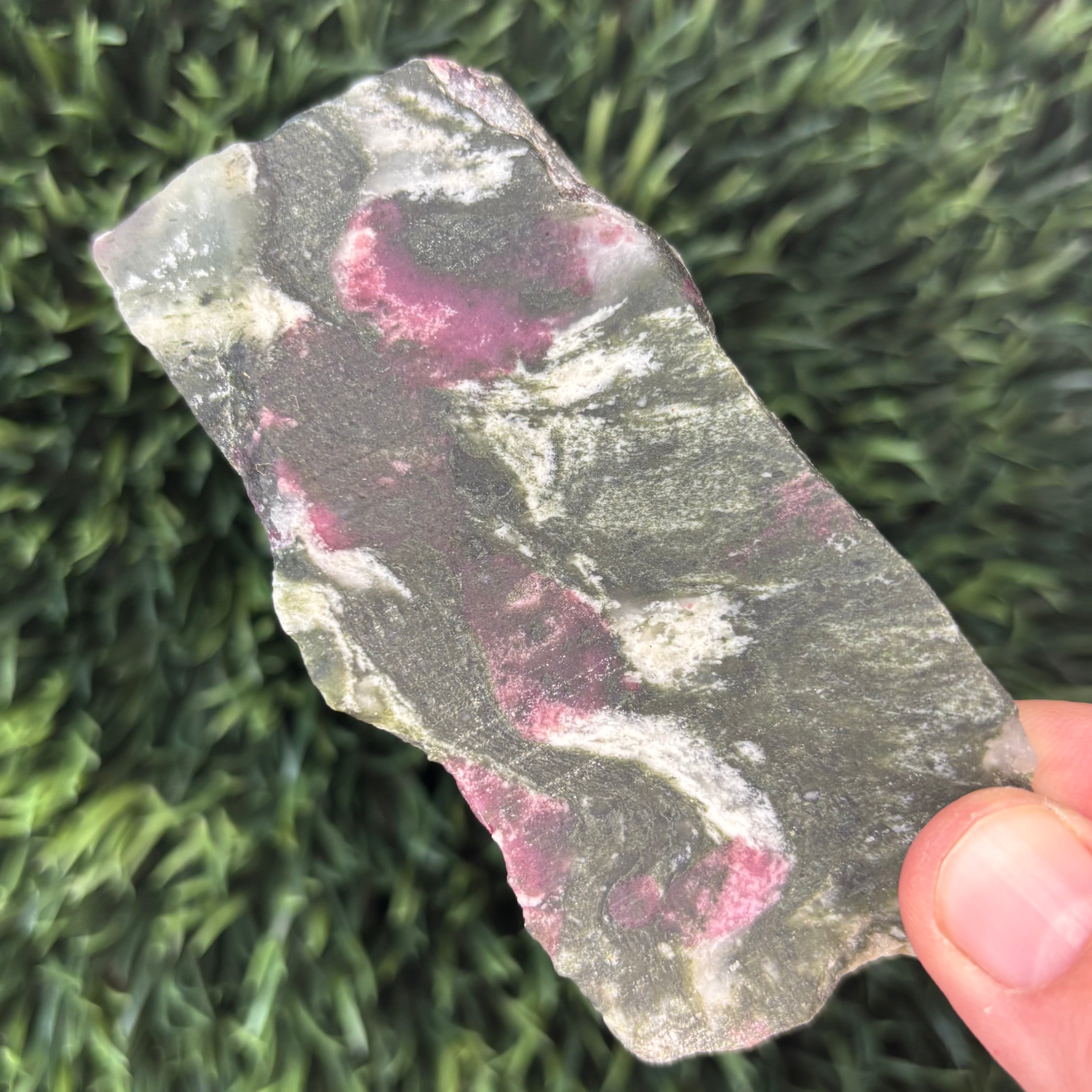 Eudialyte - 031