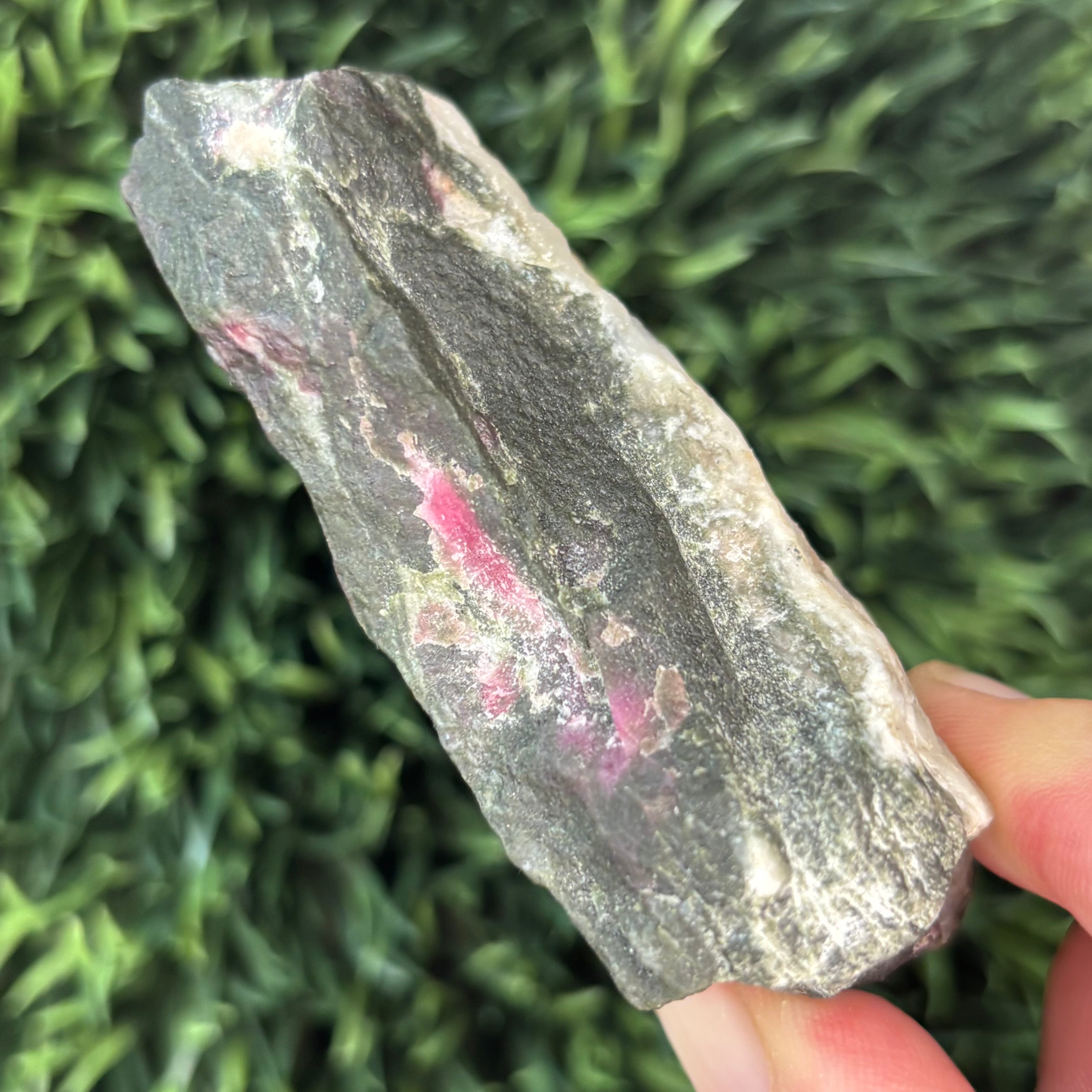 Eudialyte - 032