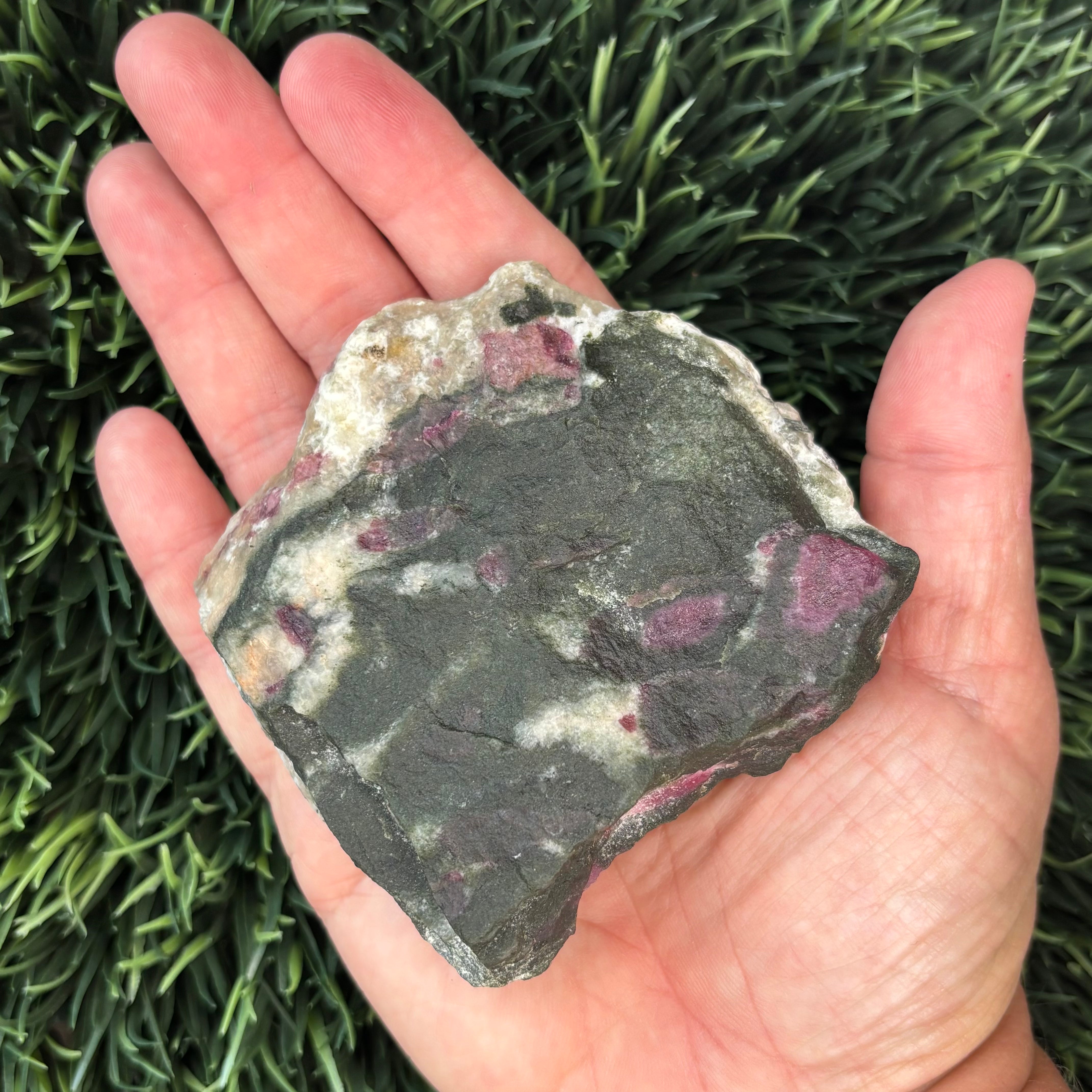 Eudialyte - 032