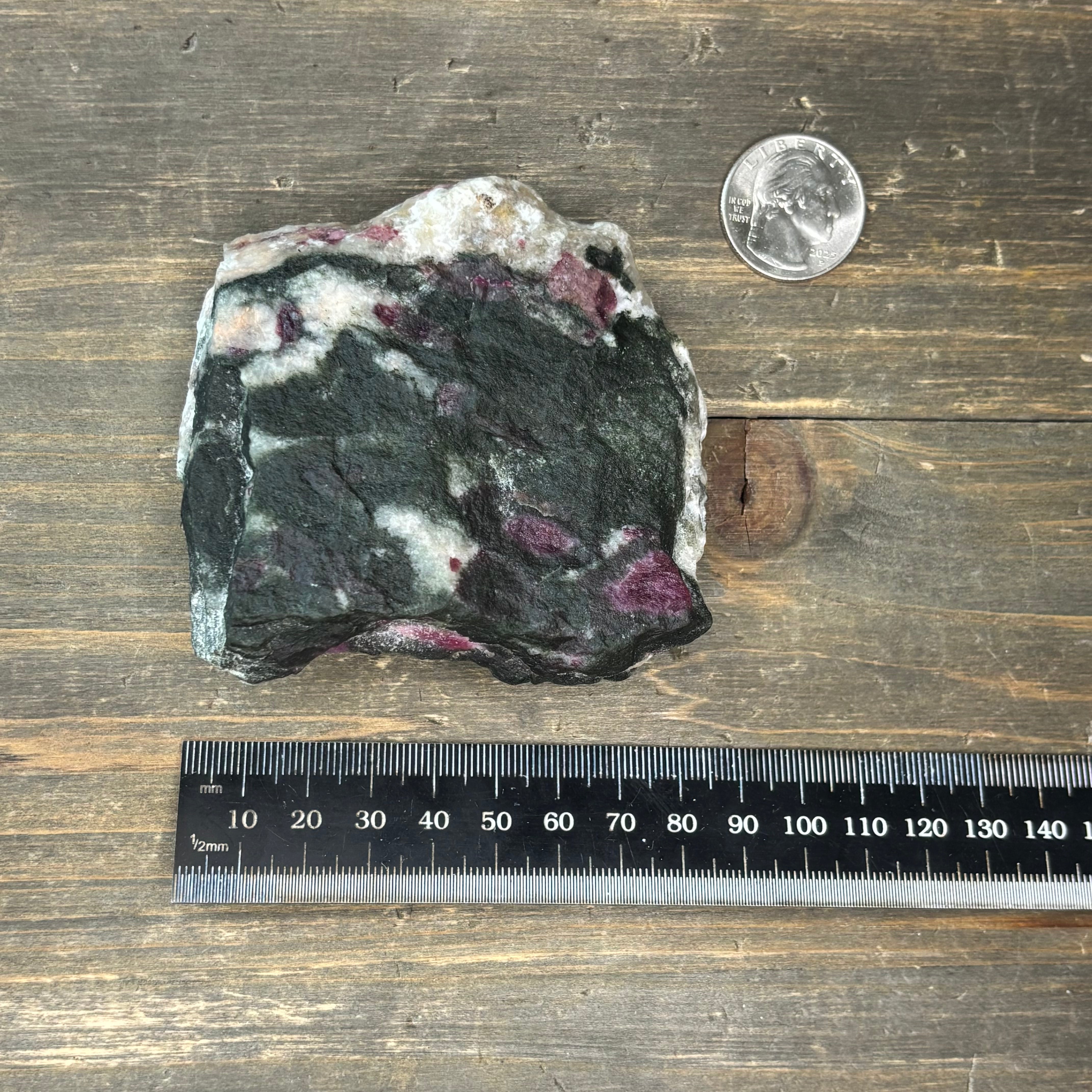 Eudialyte - 032