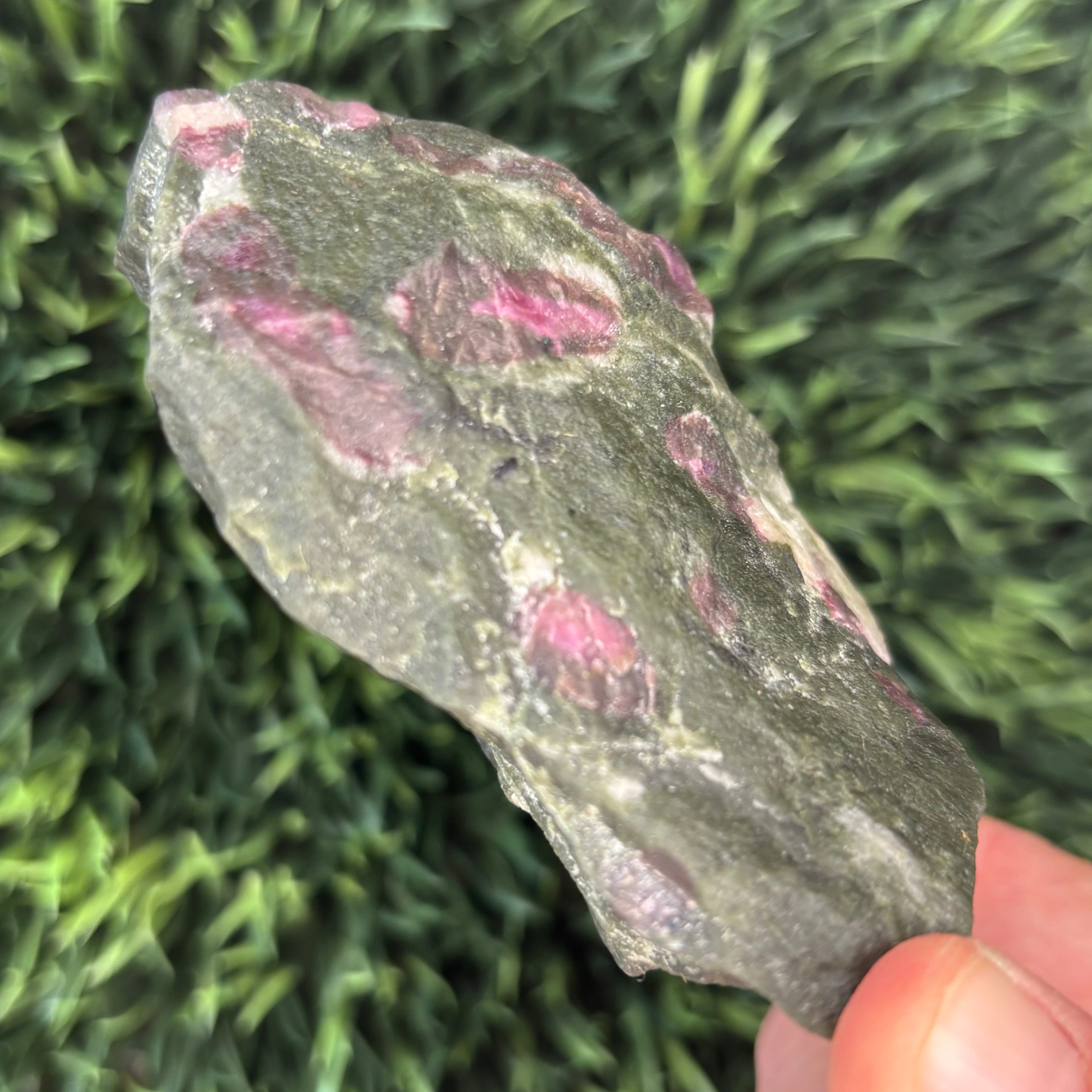 Eudialyte - 033