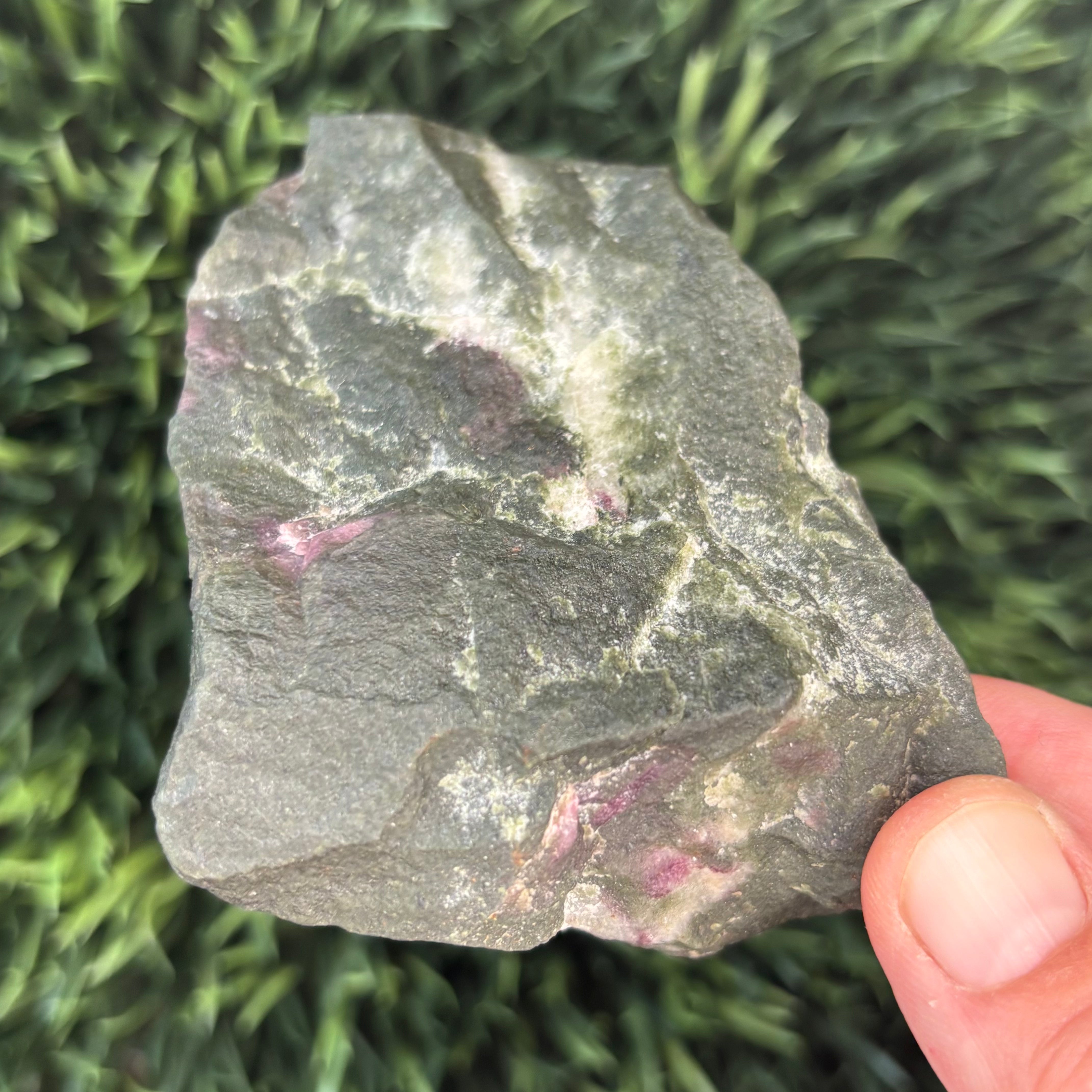 Eudialyte - 033