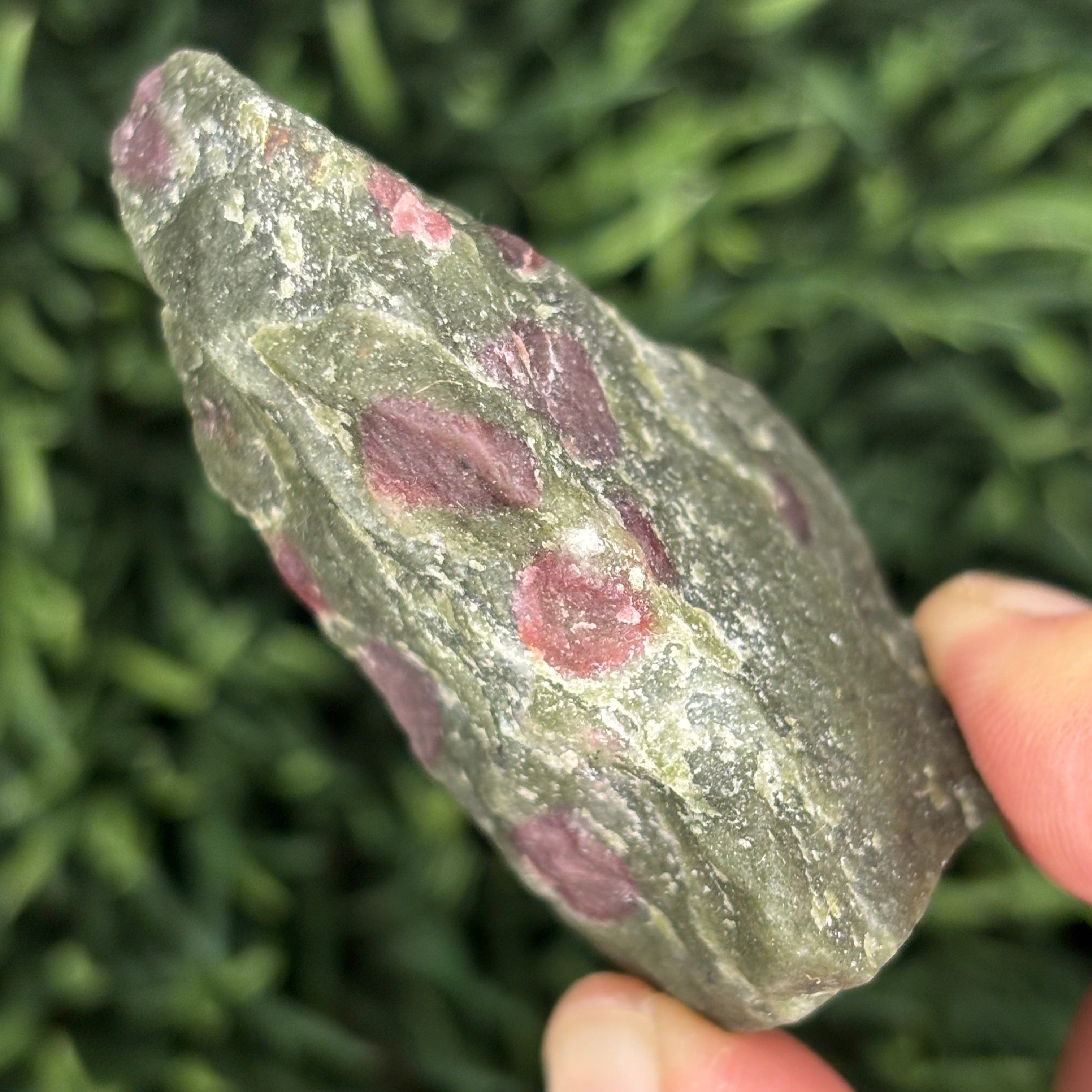 Eudialyte - 010
