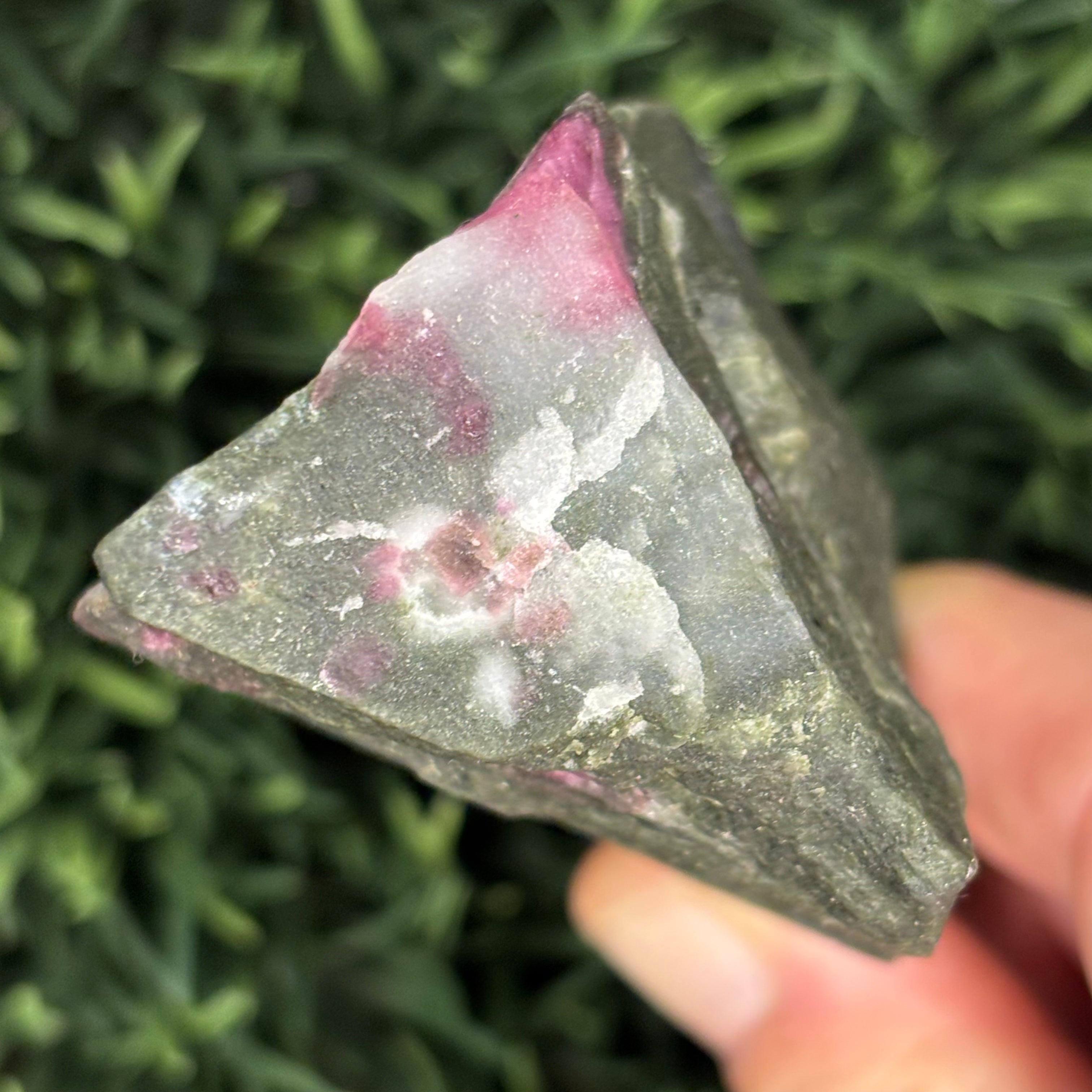 Eudialyte - 014