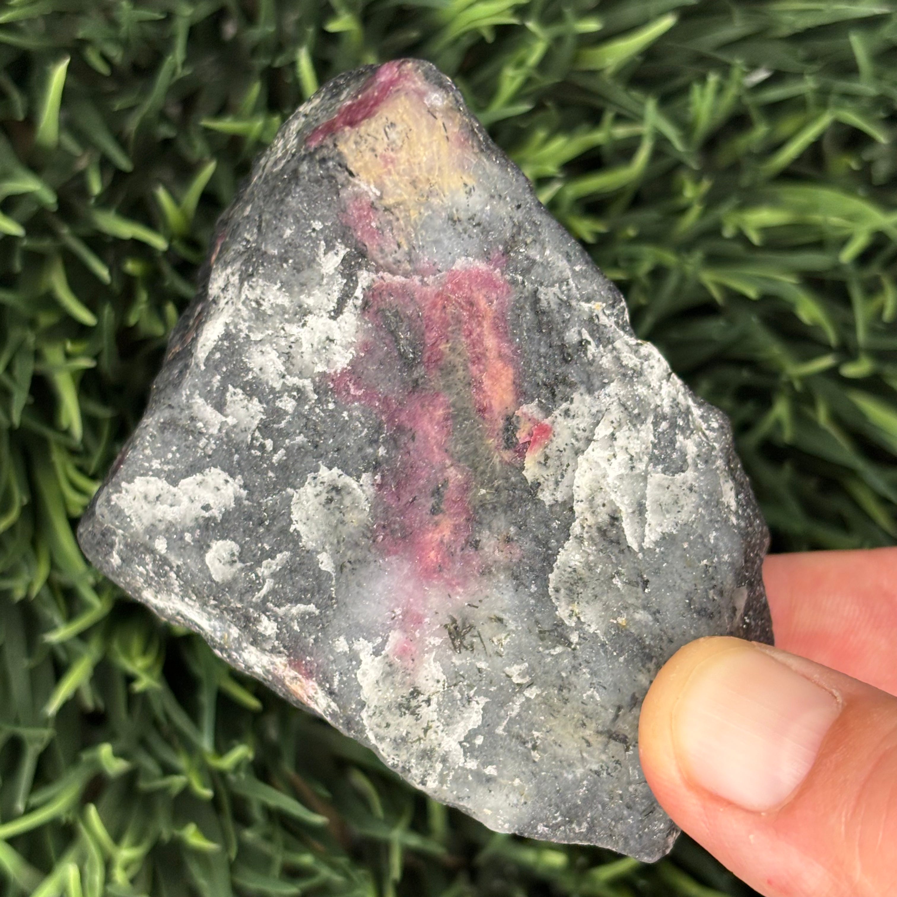Eudialyte - 027