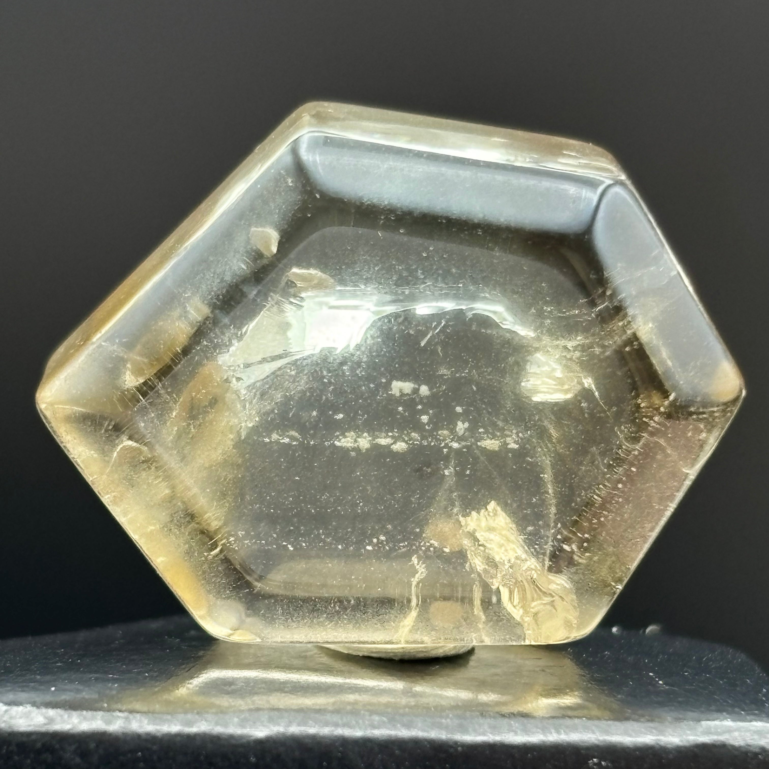 Citrine Crystal Cross-Section - 006