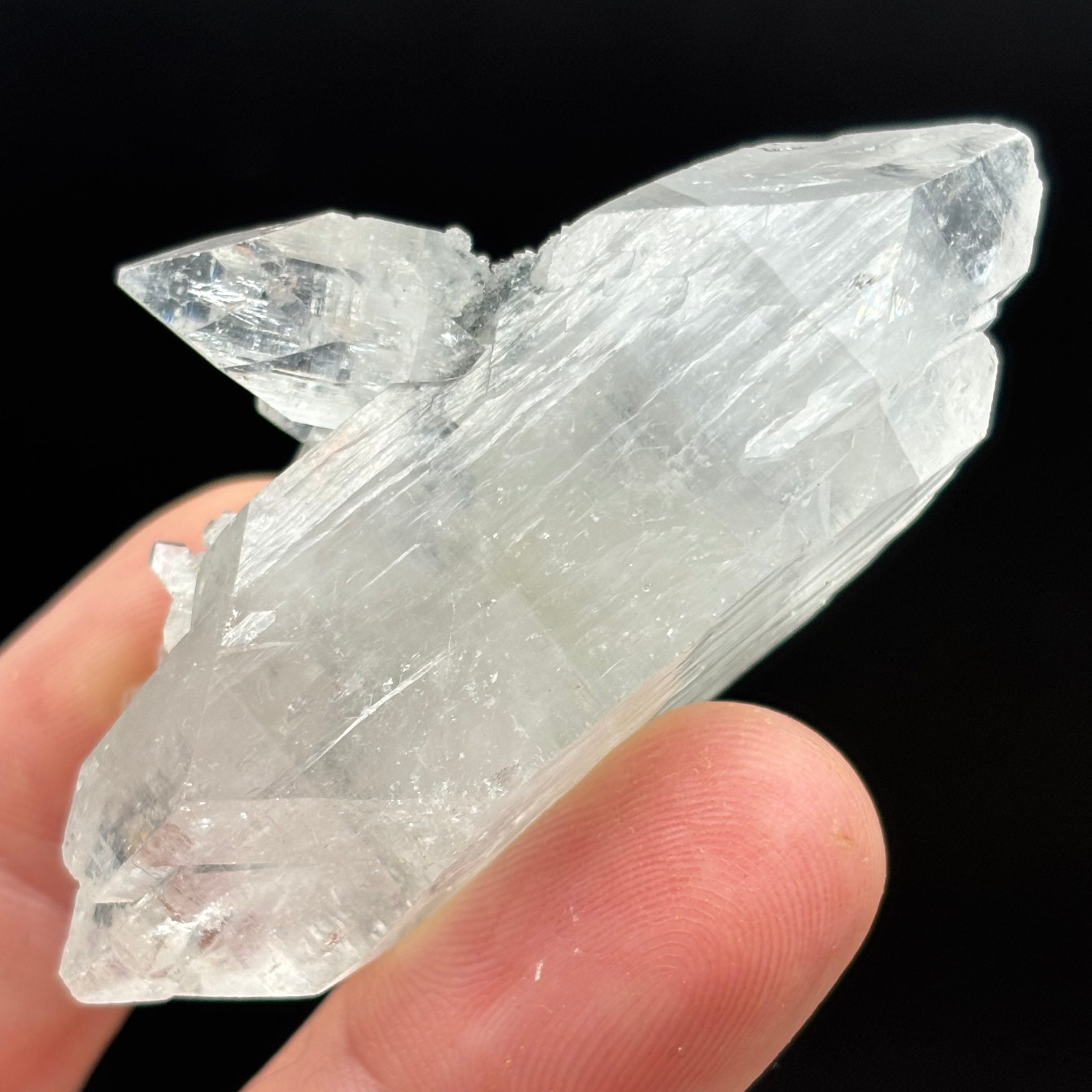 Apophyllite Crystal - 672