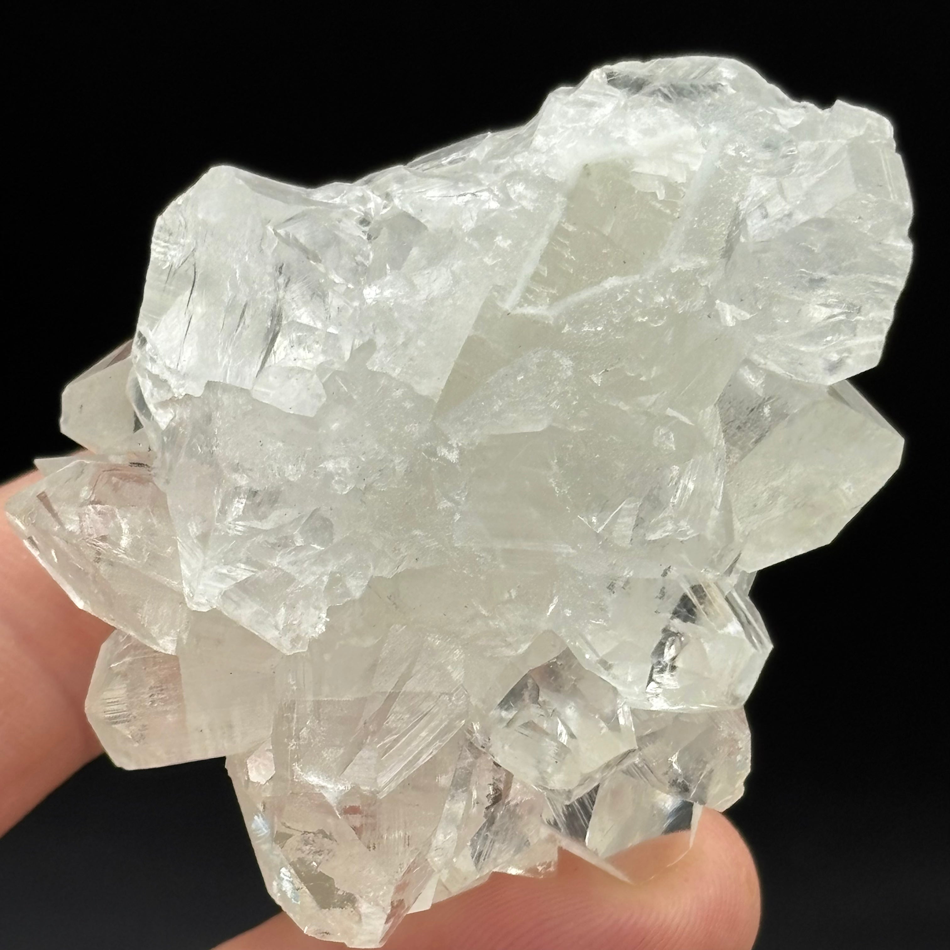 Apophyllite Crystal - 686