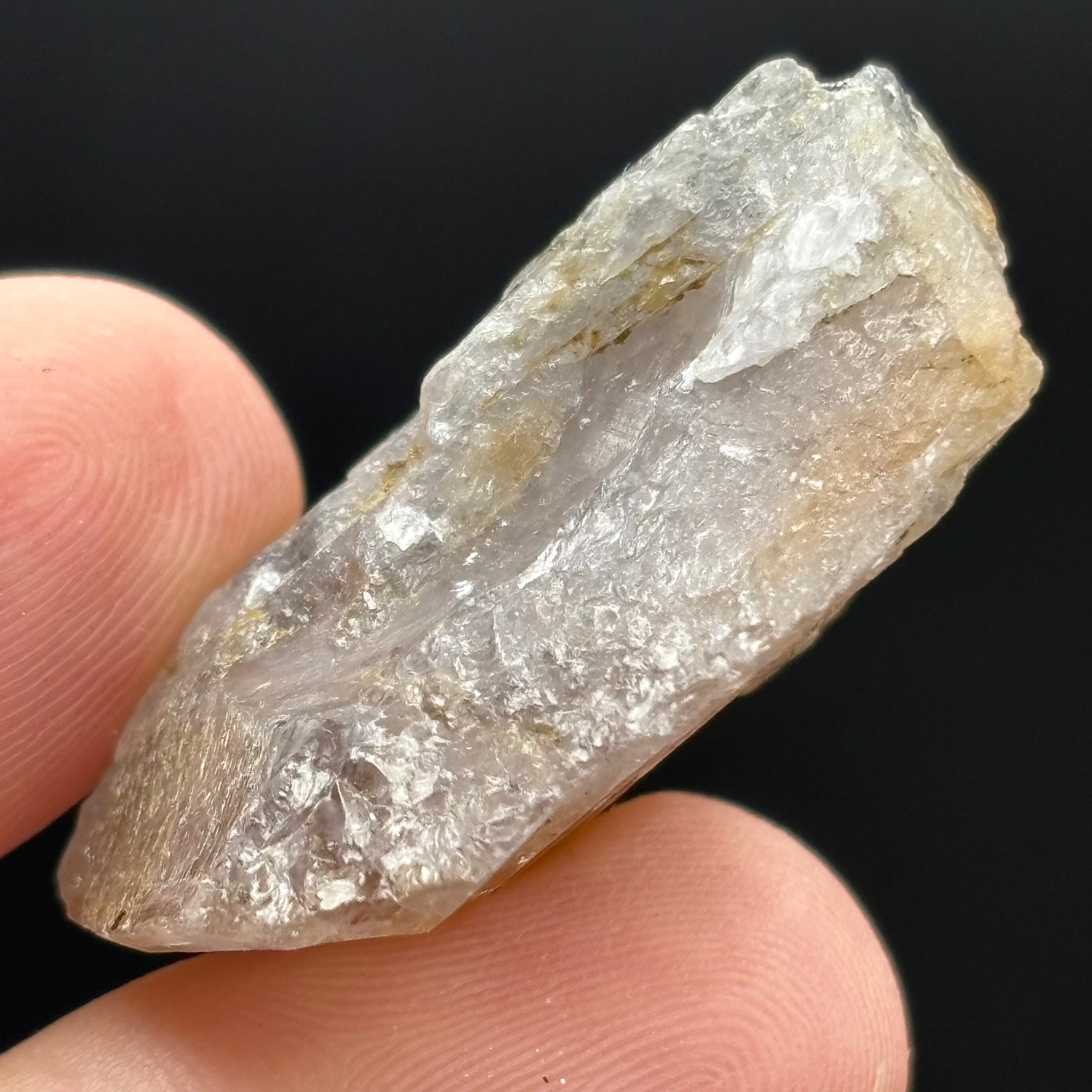 Fluorescent Mangano Axinite - 003