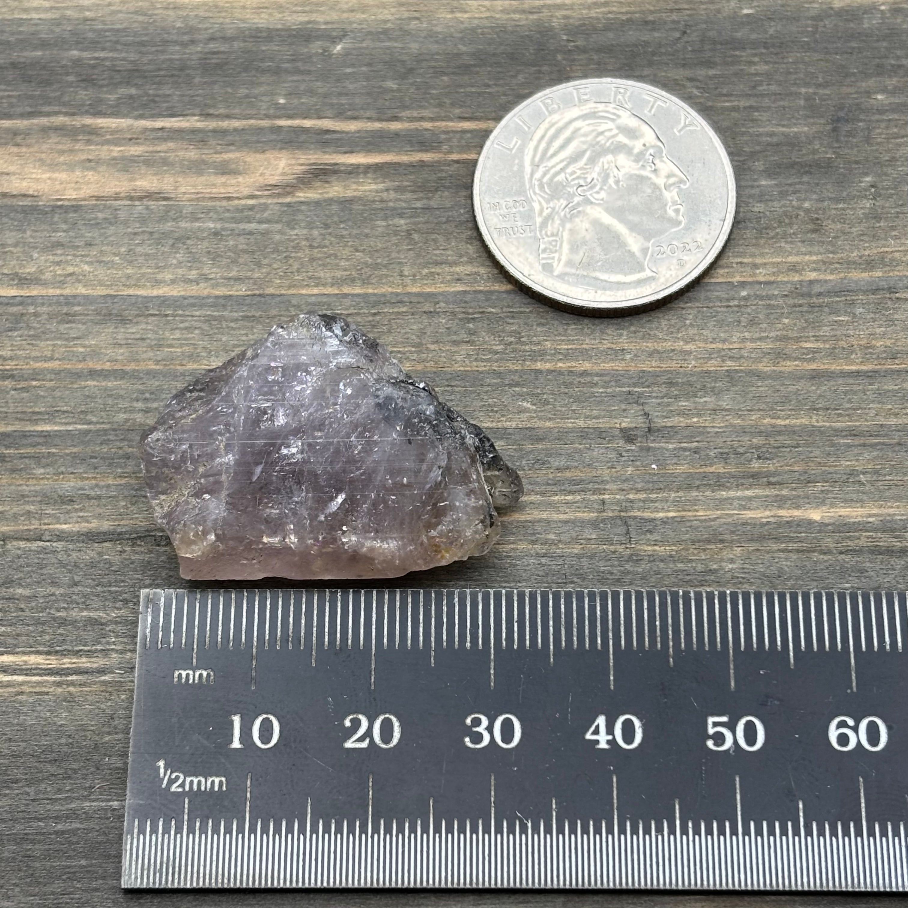 Fluorescent Mangano Axinite - 009