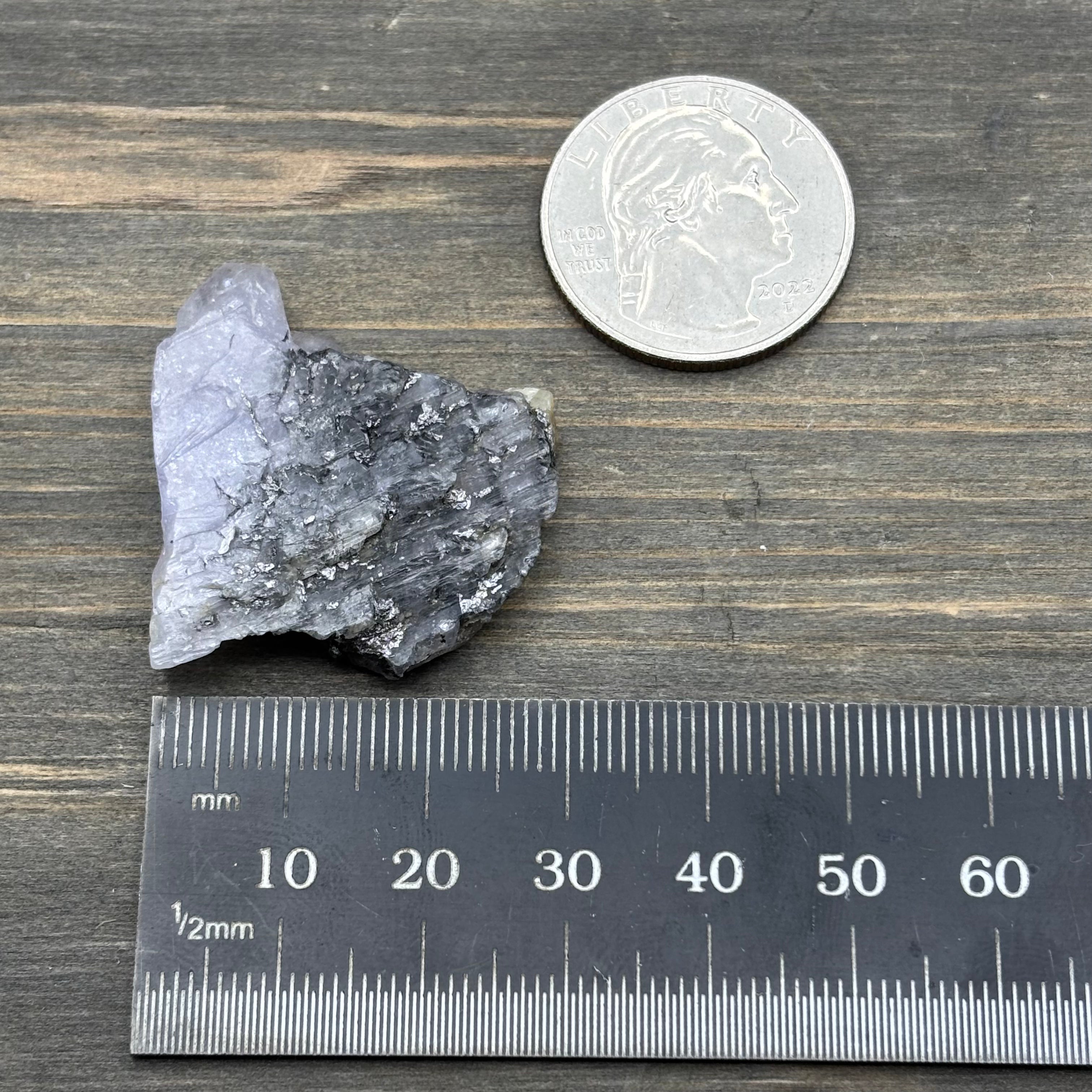 Fluorescent Mangano Axinite - 010