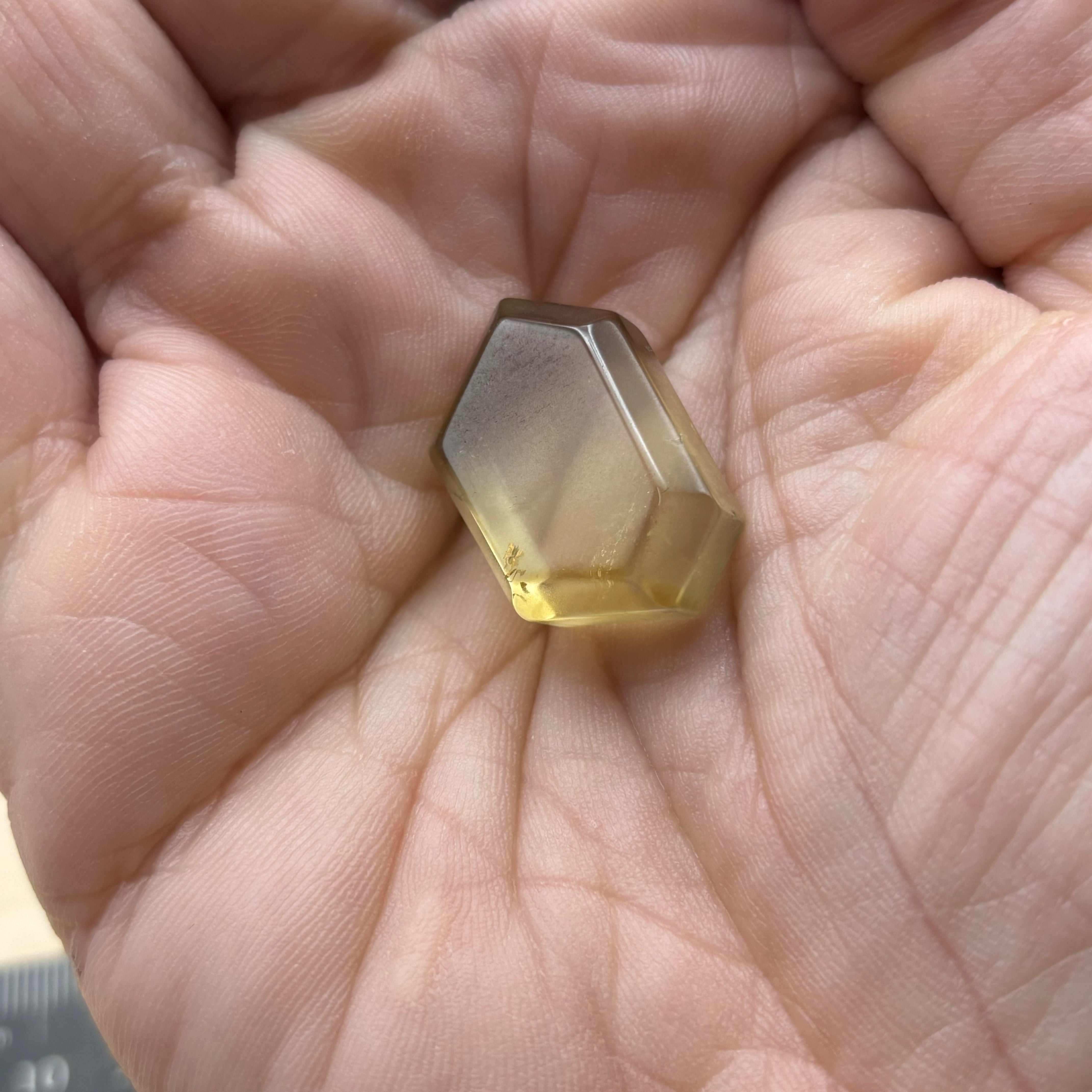 Citrine Crystal Cross-Section - 039