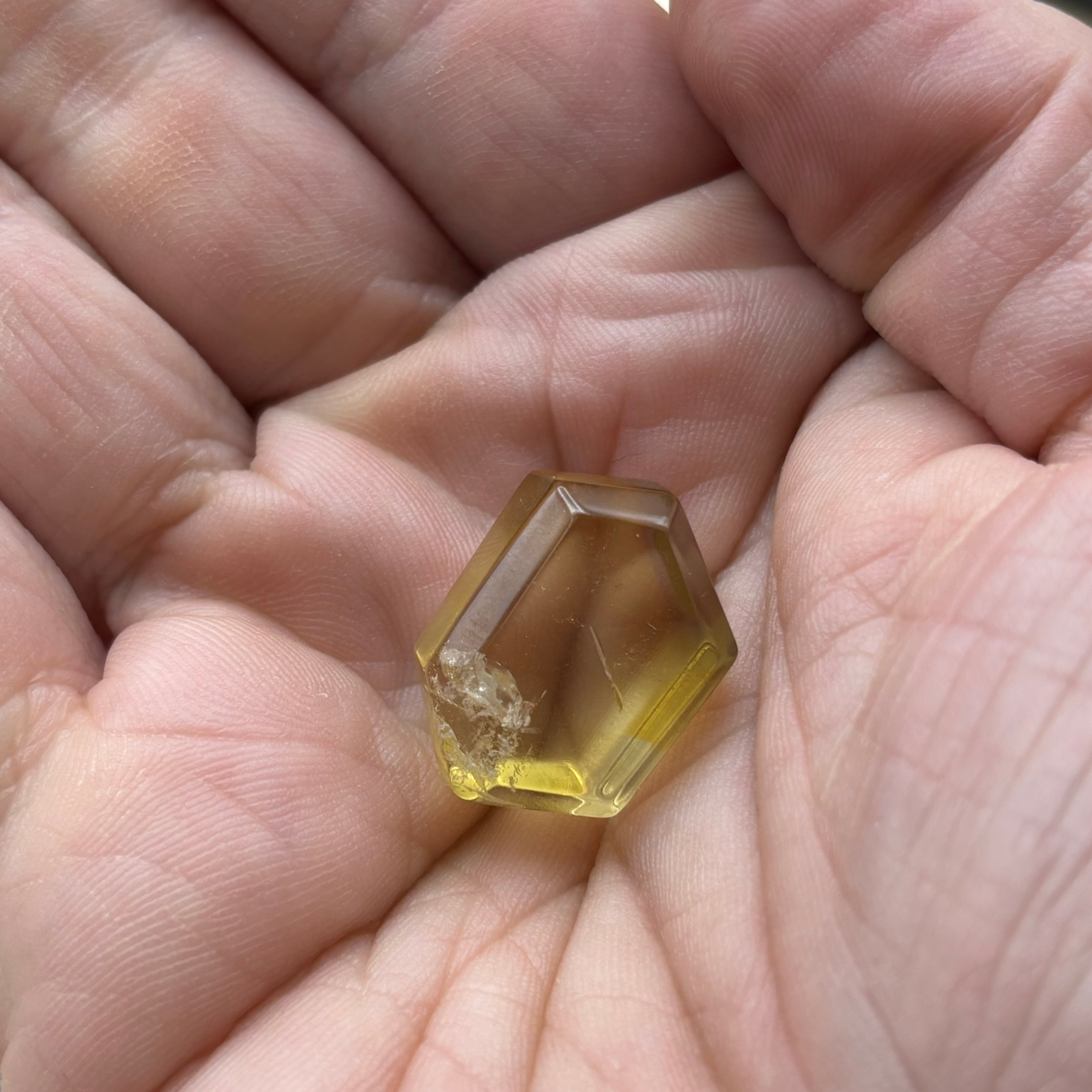 Citrine Crystal Cross-Section - 042